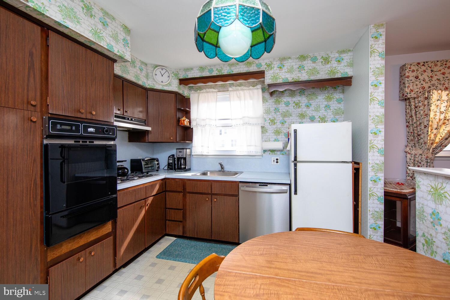 GLEN VIEW PARK - Residential