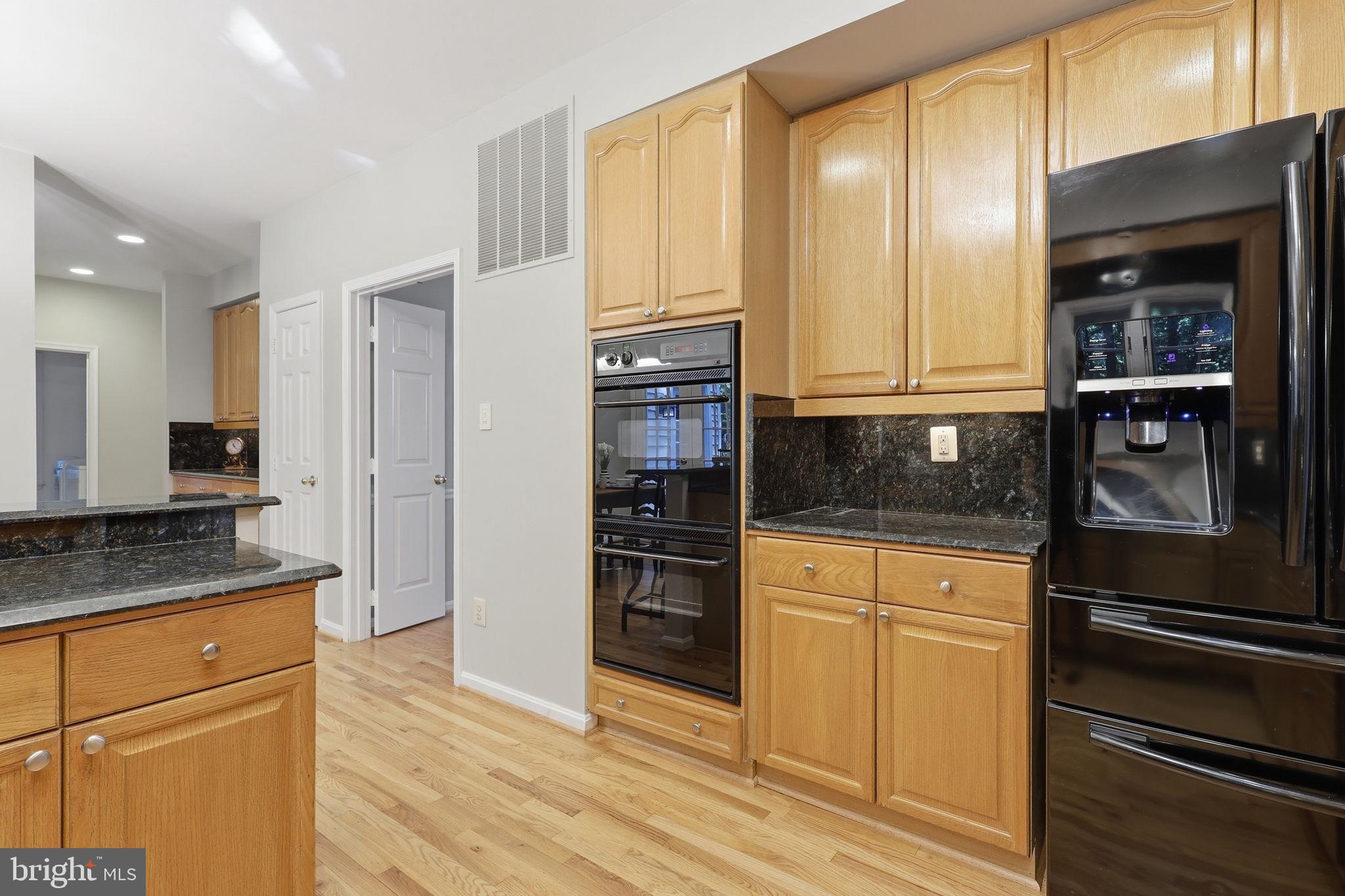 MIDDLEFORD - Residential