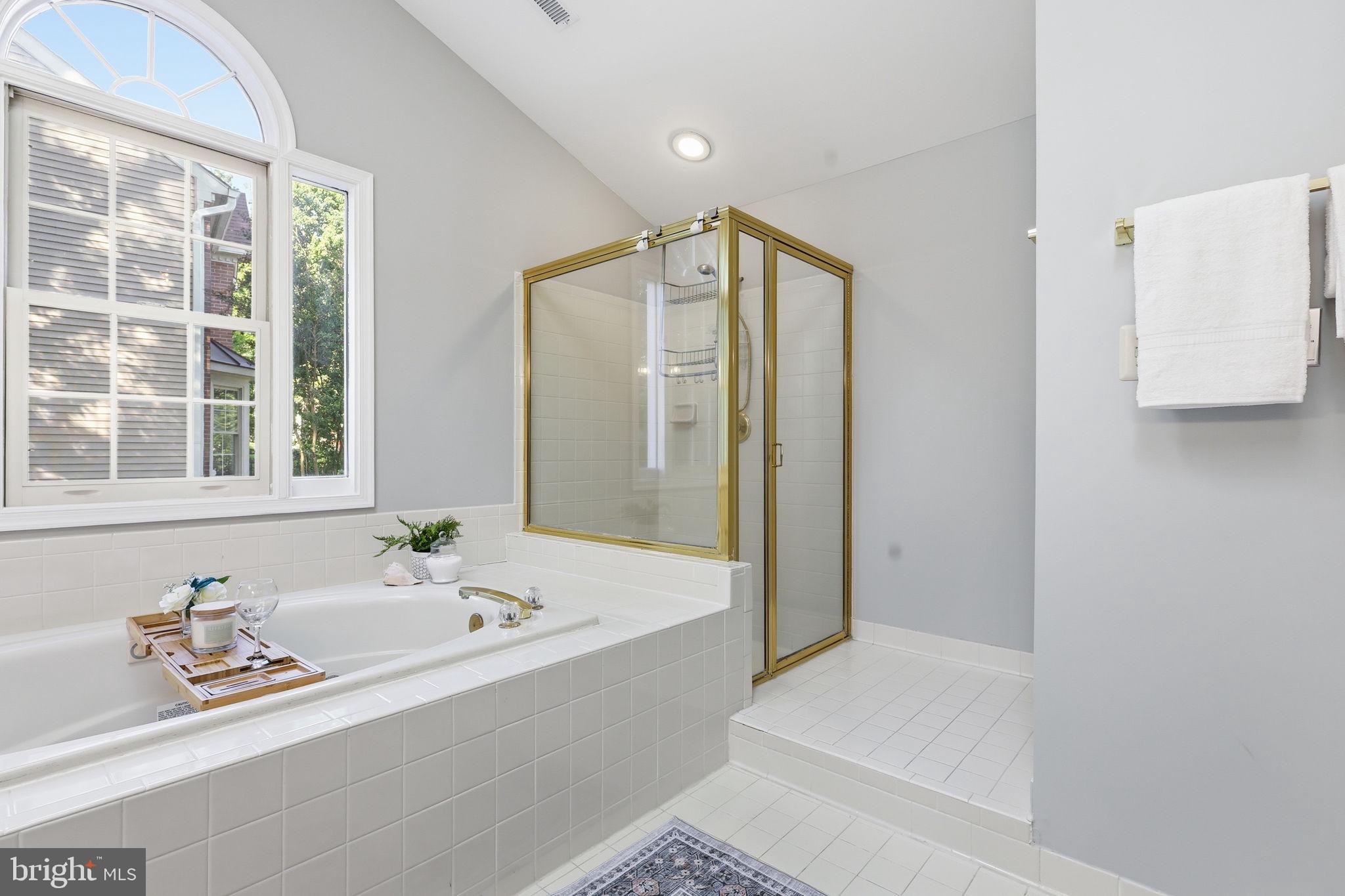 MIDDLEFORD - Residential