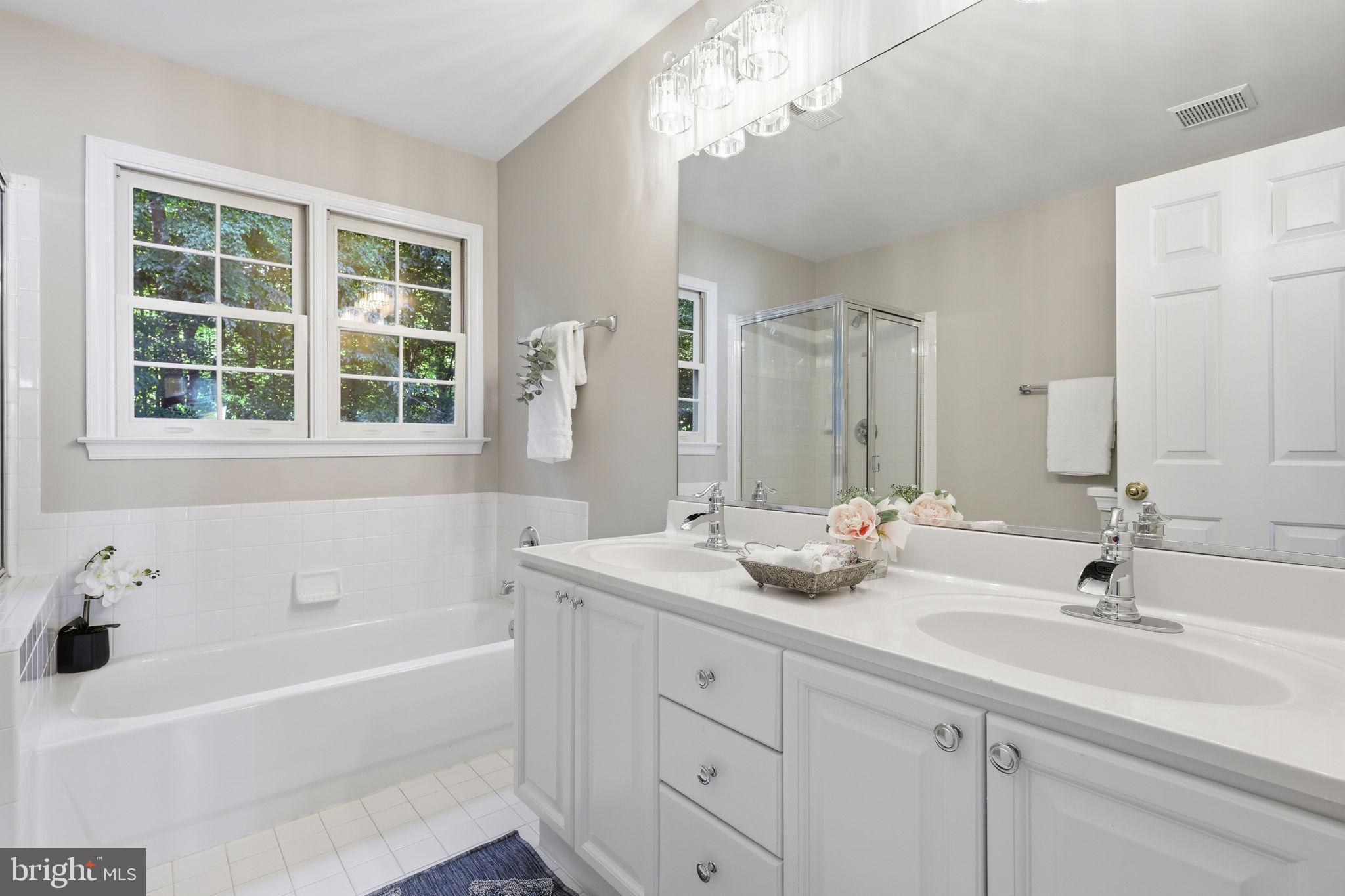 MIDDLEFORD - Residential