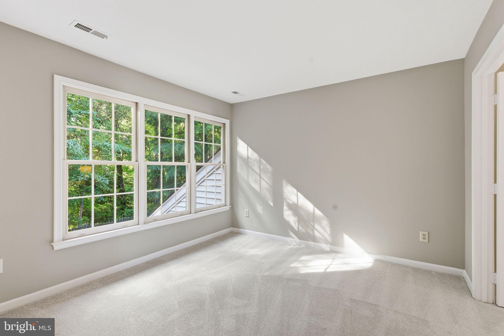 MIDDLEFORD - Residential