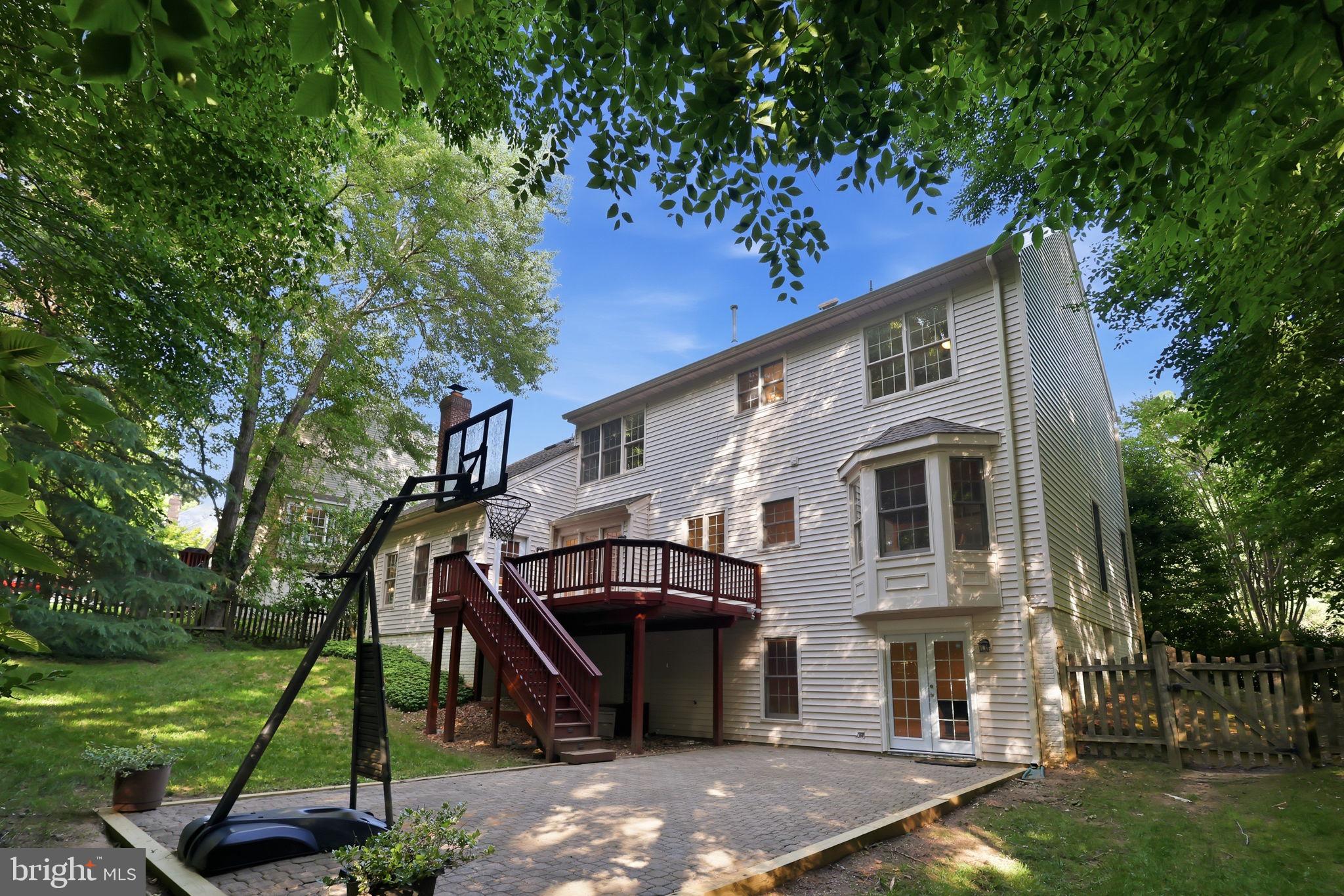 MIDDLEFORD - Residential