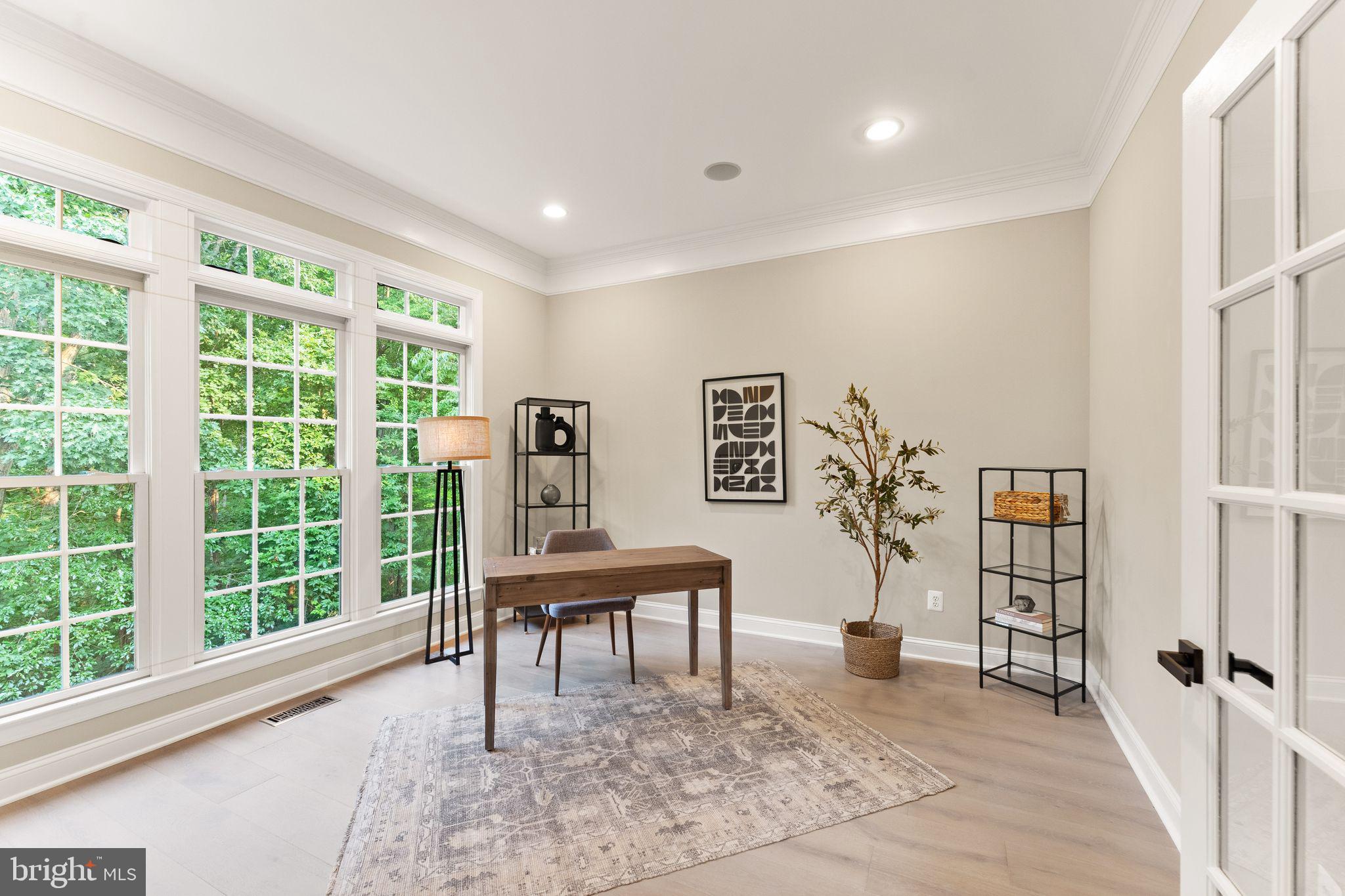 LANSDOWNE ON THE POTOMAC - Residential