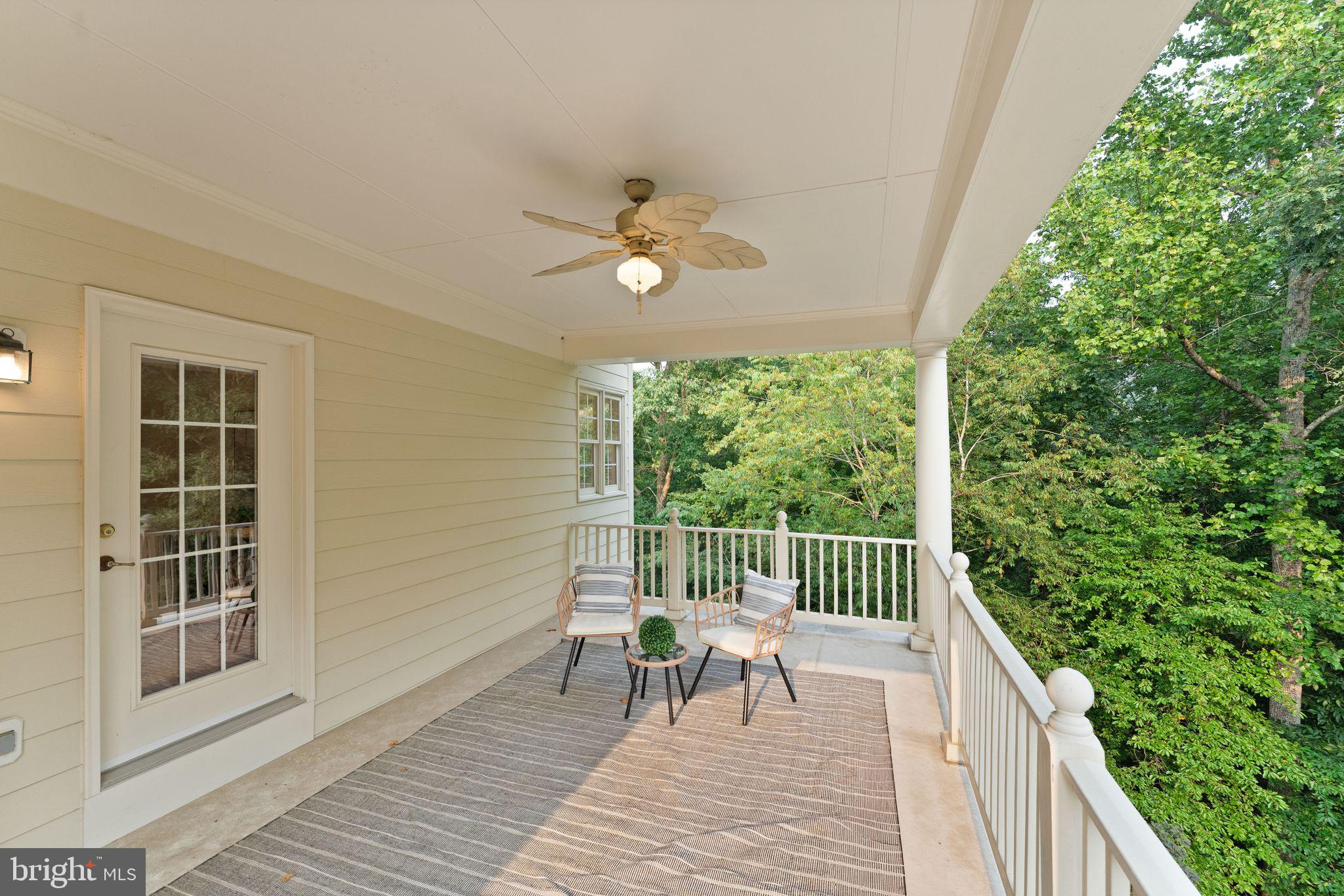 LANSDOWNE ON THE POTOMAC - Residential