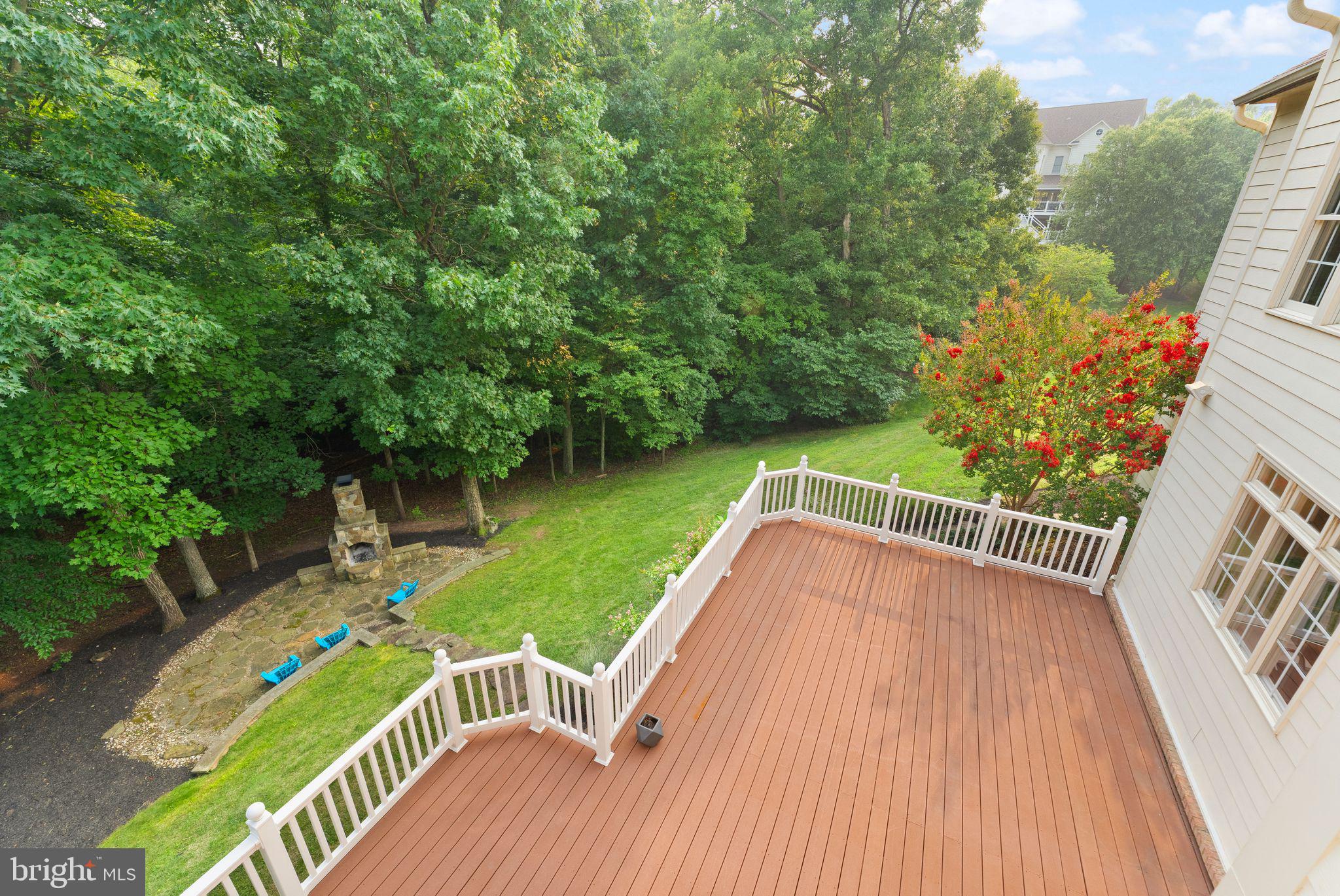LANSDOWNE ON THE POTOMAC - Residential