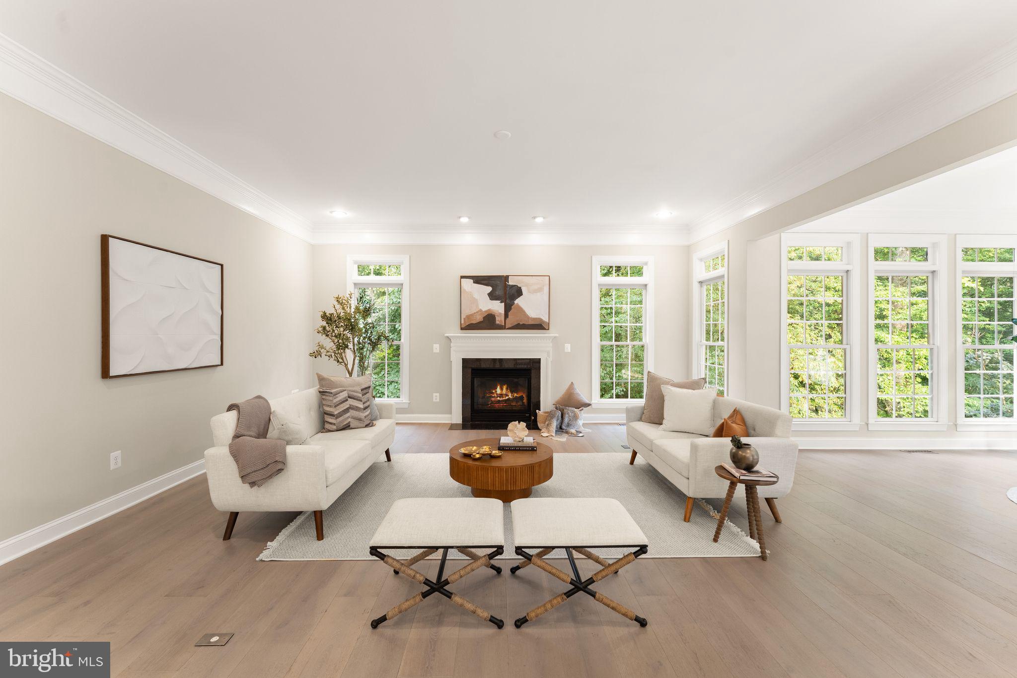 LANSDOWNE ON THE POTOMAC - Residential