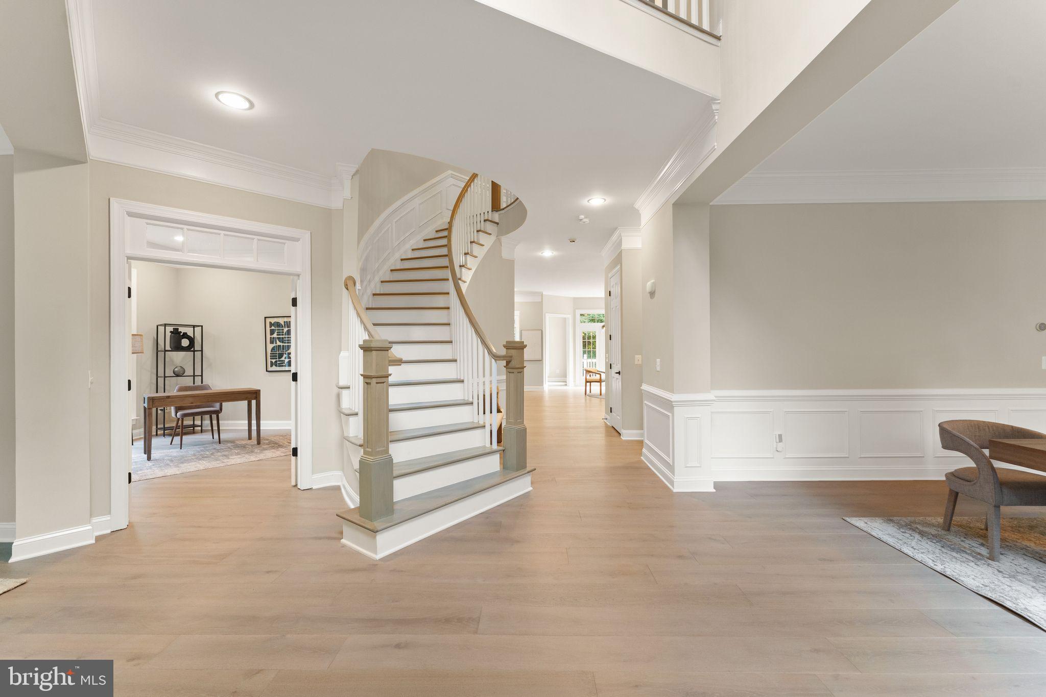 LANSDOWNE ON THE POTOMAC - Residential