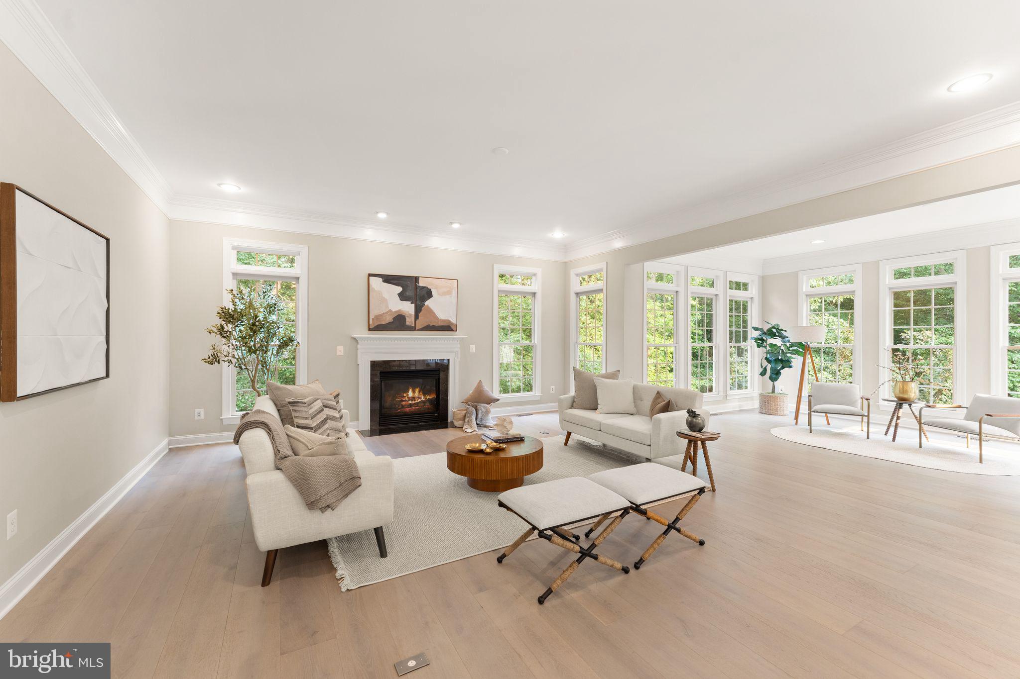 LANSDOWNE ON THE POTOMAC - Residential