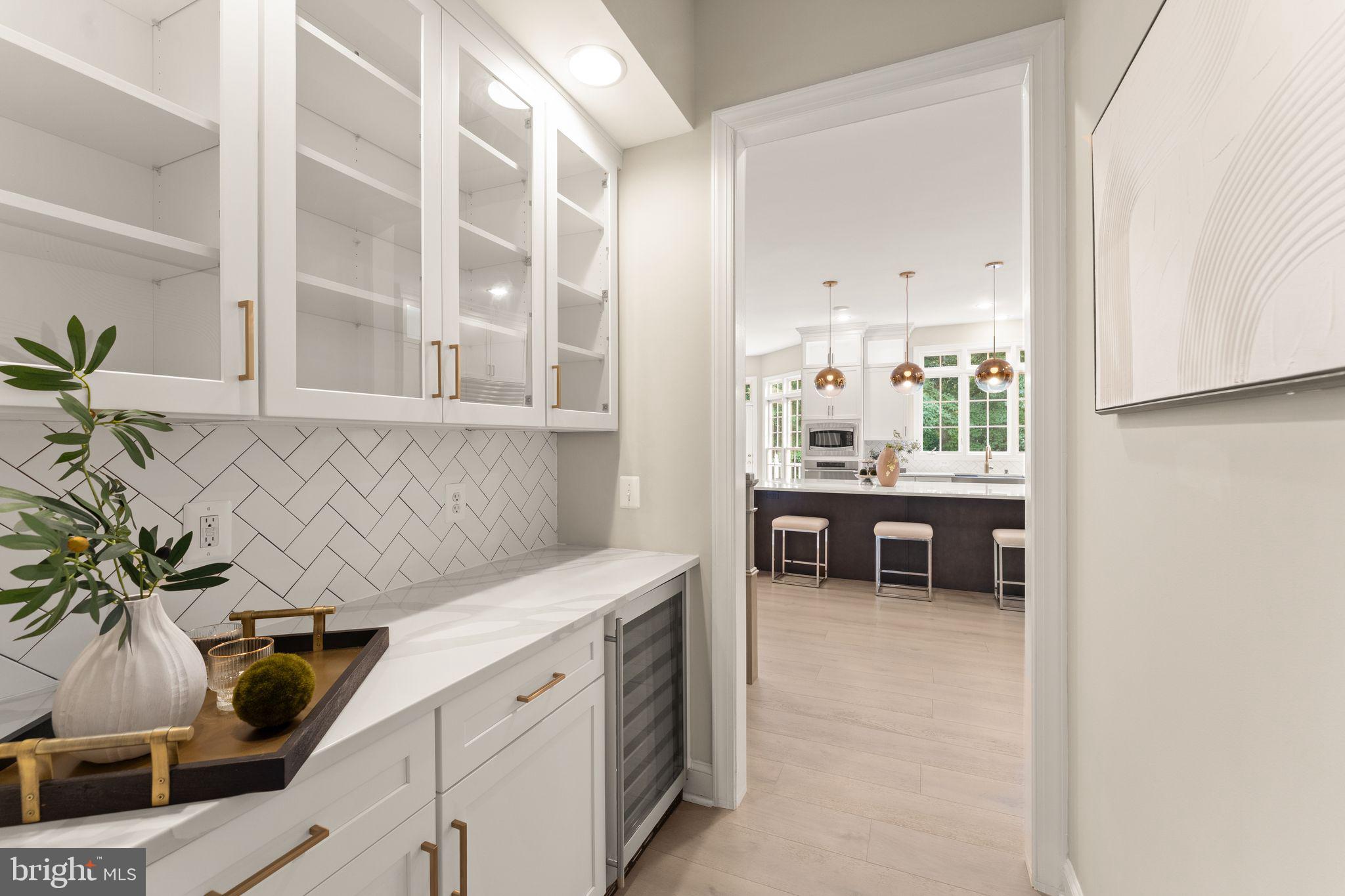 LANSDOWNE ON THE POTOMAC - Residential