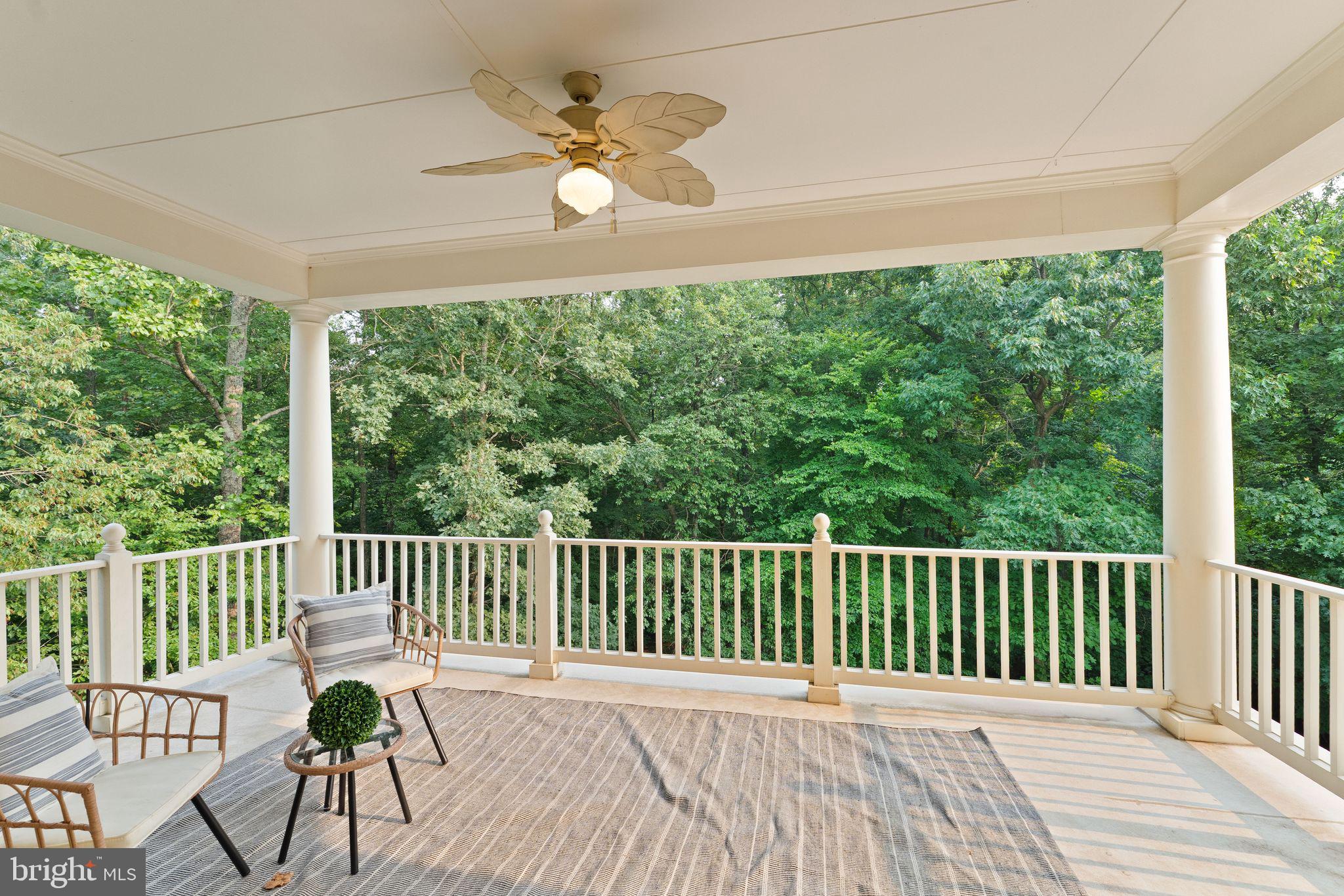 LANSDOWNE ON THE POTOMAC - Residential