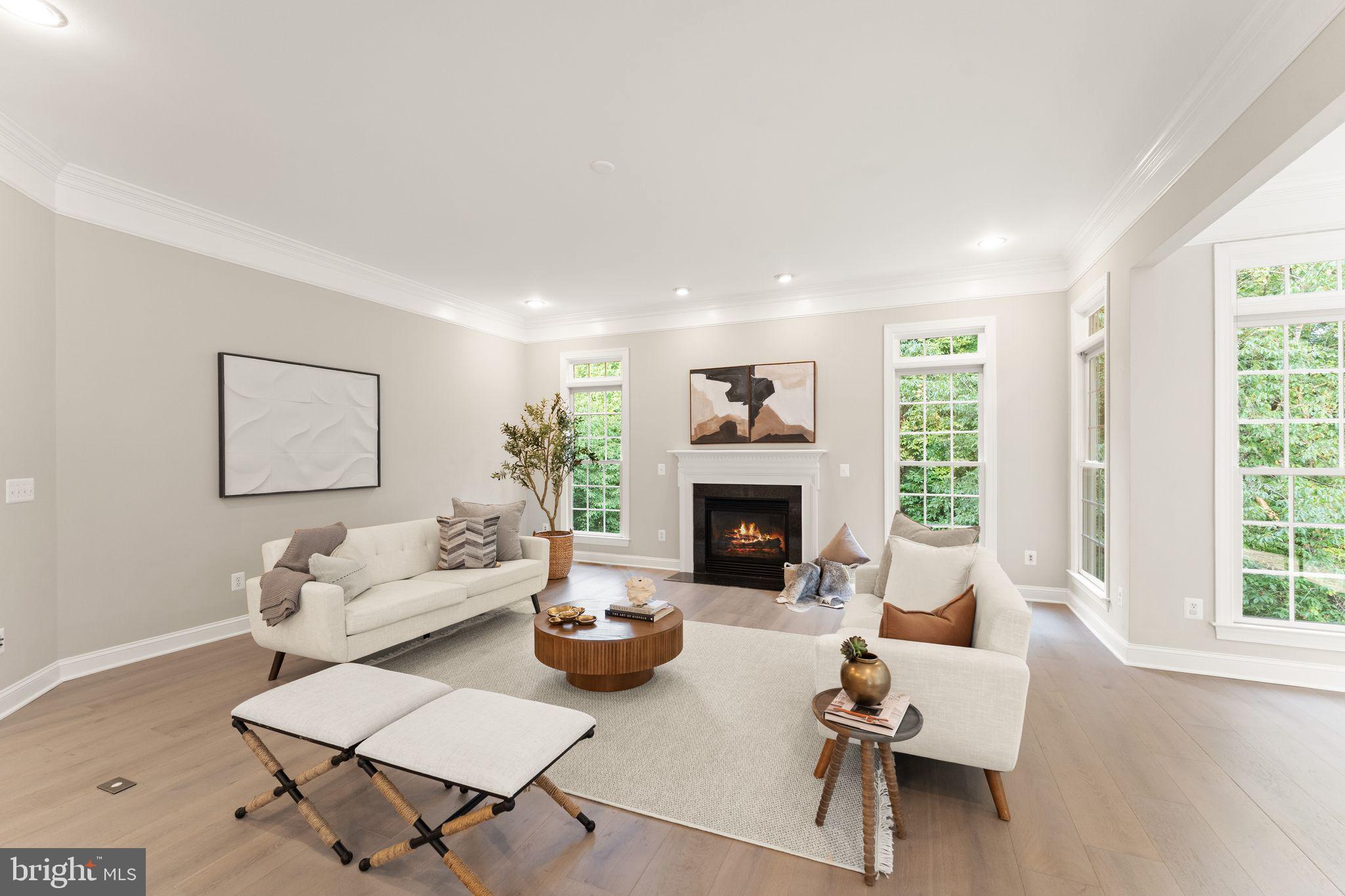 LANSDOWNE ON THE POTOMAC - Residential