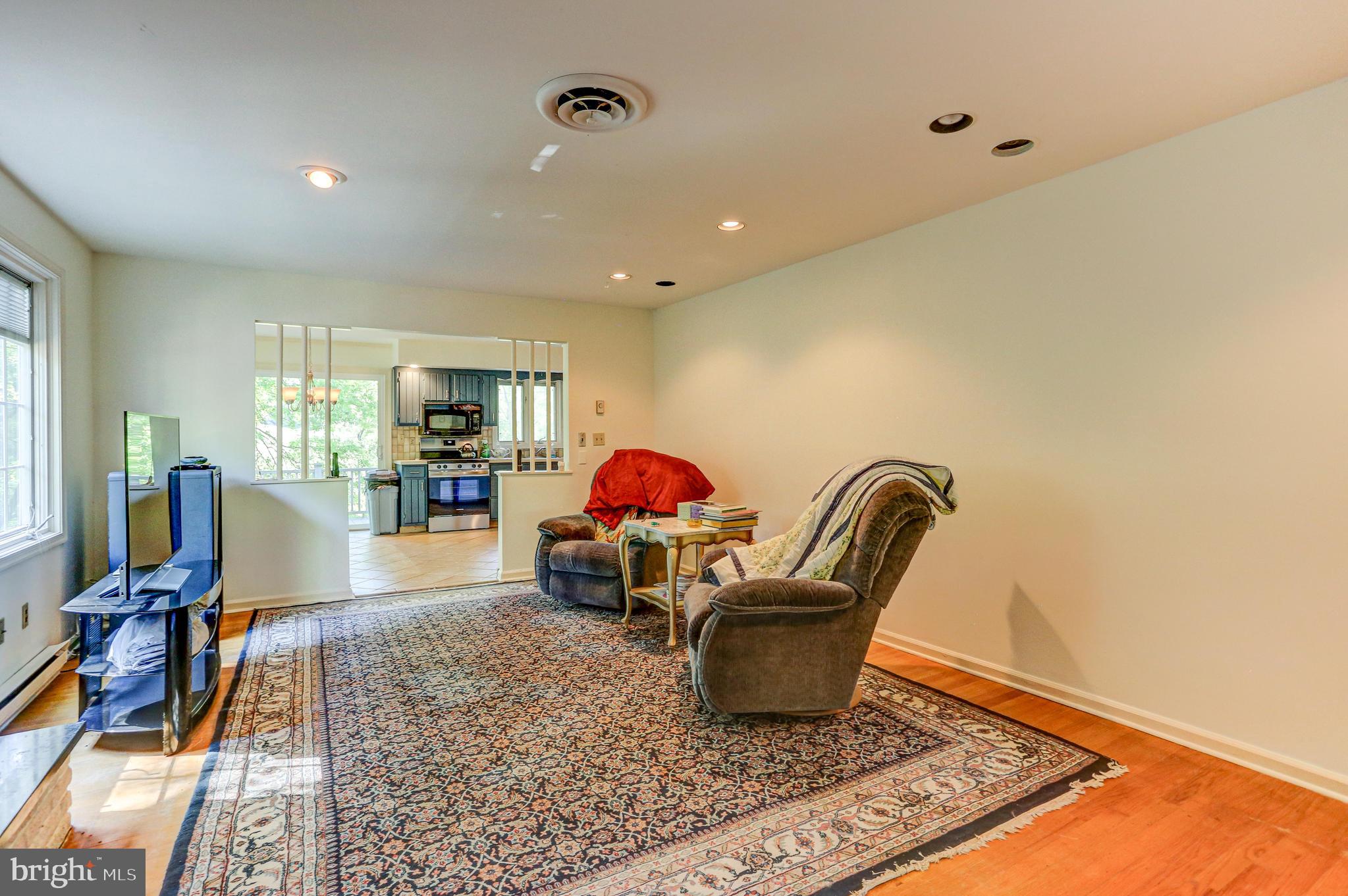 BEVERLY HILLS - Residential
