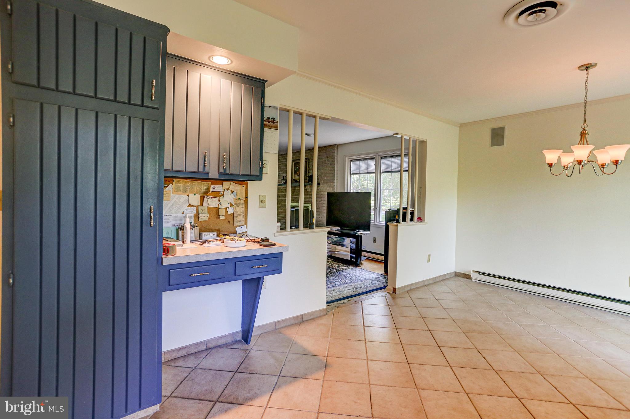 BEVERLY HILLS - Residential