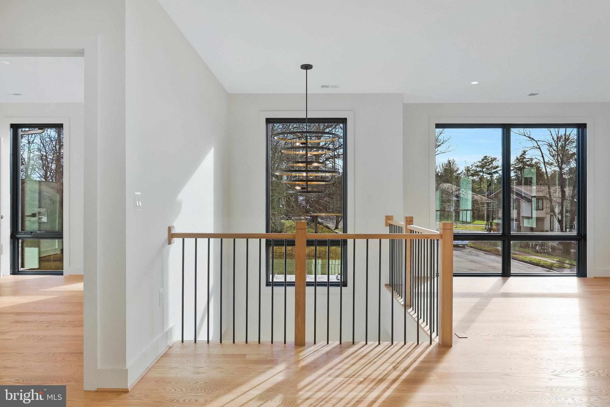CROSSWOODS - Residential