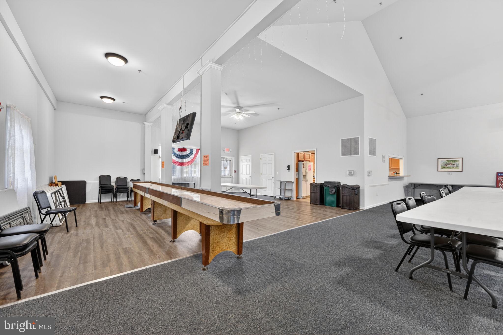 WALNUT MEADOWS - Residential