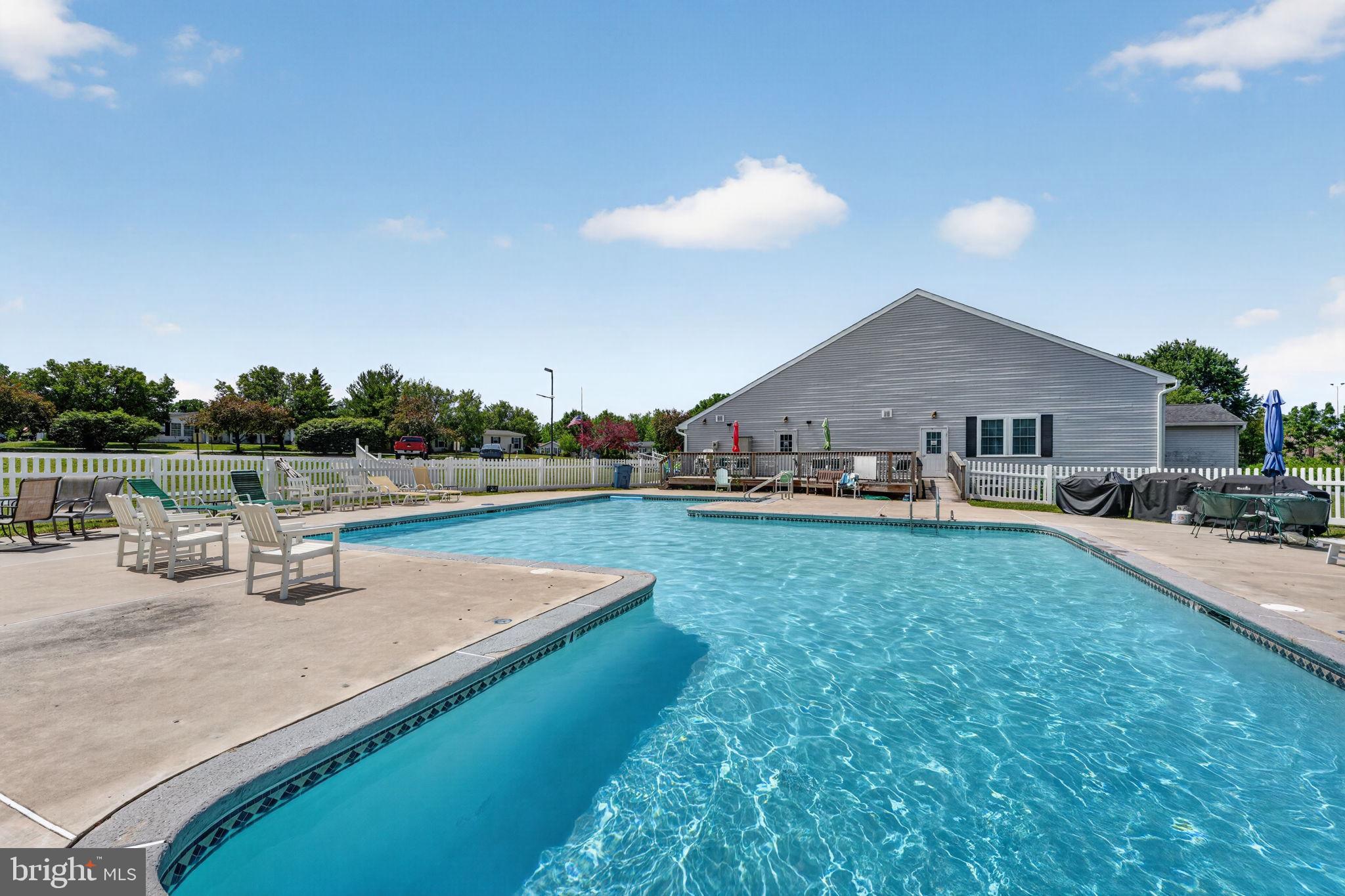 WALNUT MEADOWS - Residential