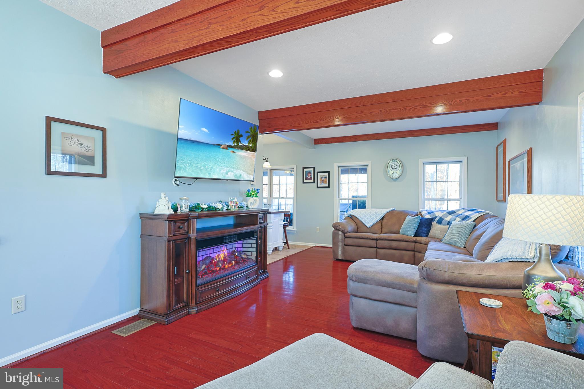 LAKEWOOD - Residential