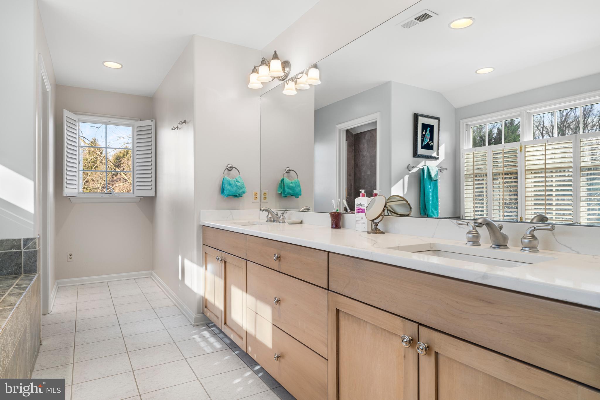 MILLGATE - Residential