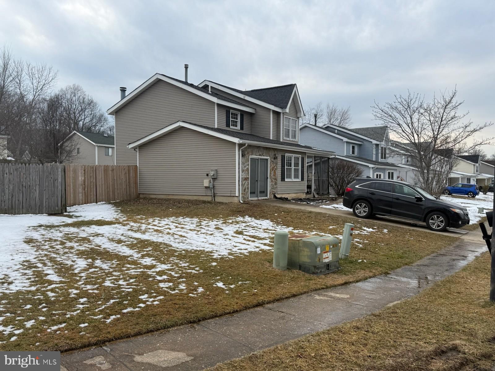 WELLINGTON WOODS - Residential