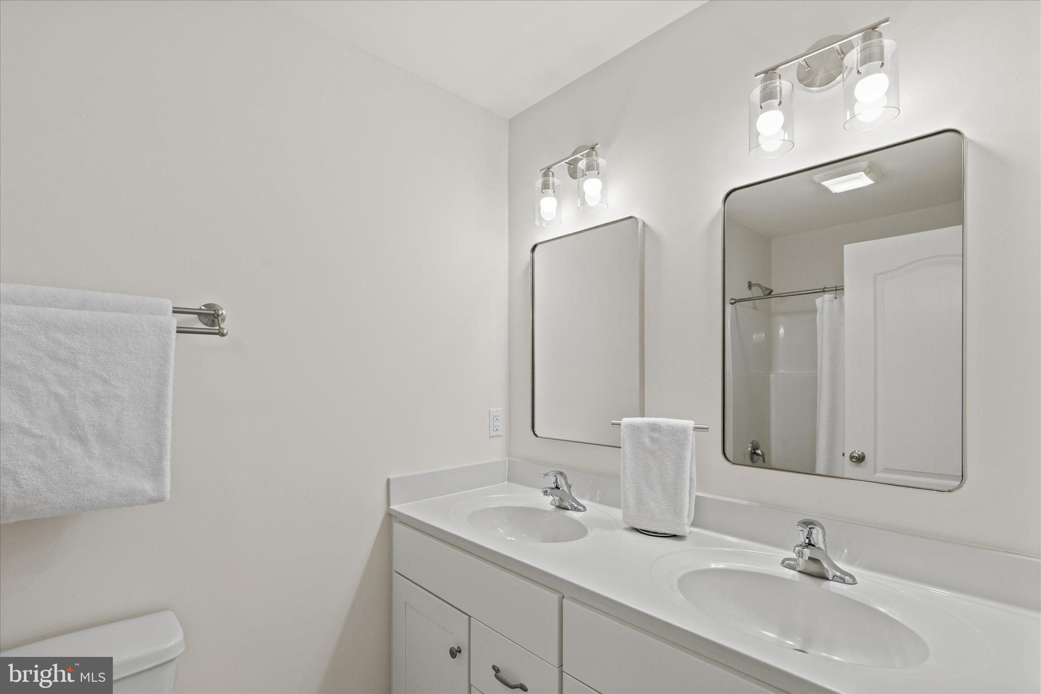 BLACKWATER VILLAGE - Residential