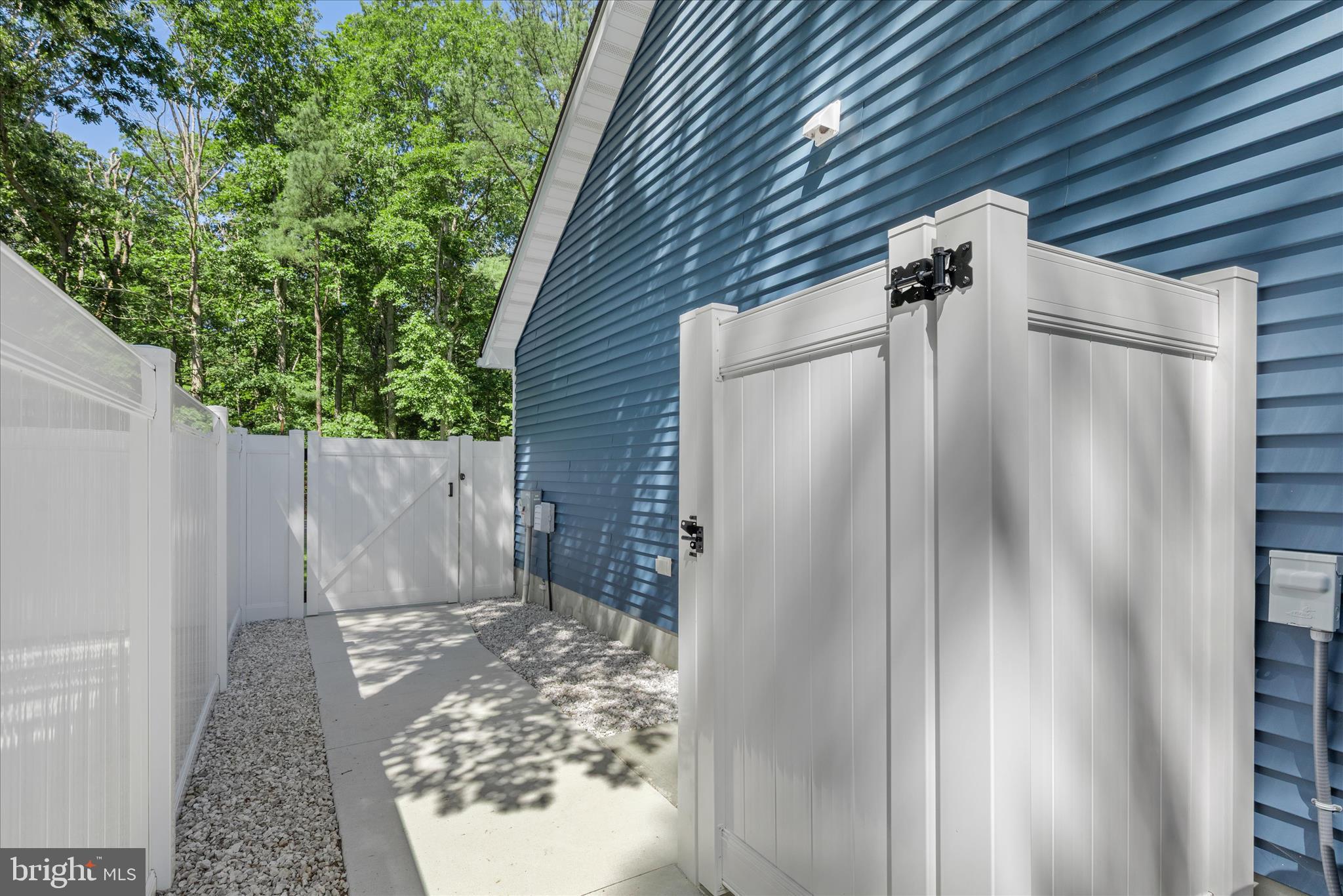 BLACKWATER VILLAGE - Residential