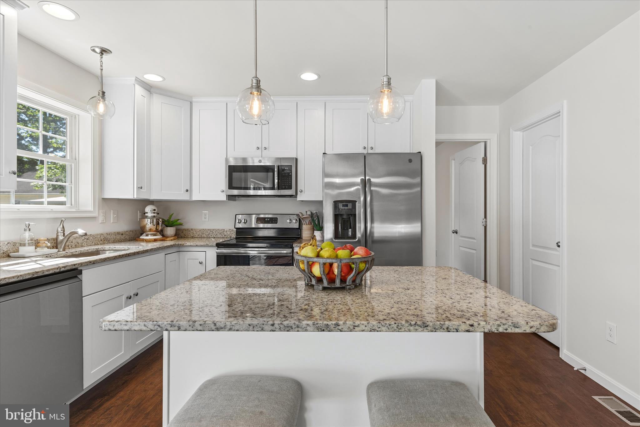 BLACKWATER VILLAGE - Residential