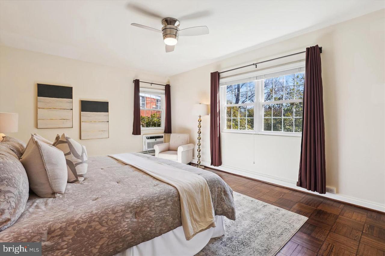 PARKFAIRFAX - Residential Lease