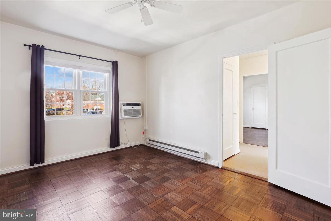 PARKFAIRFAX - Residential Lease