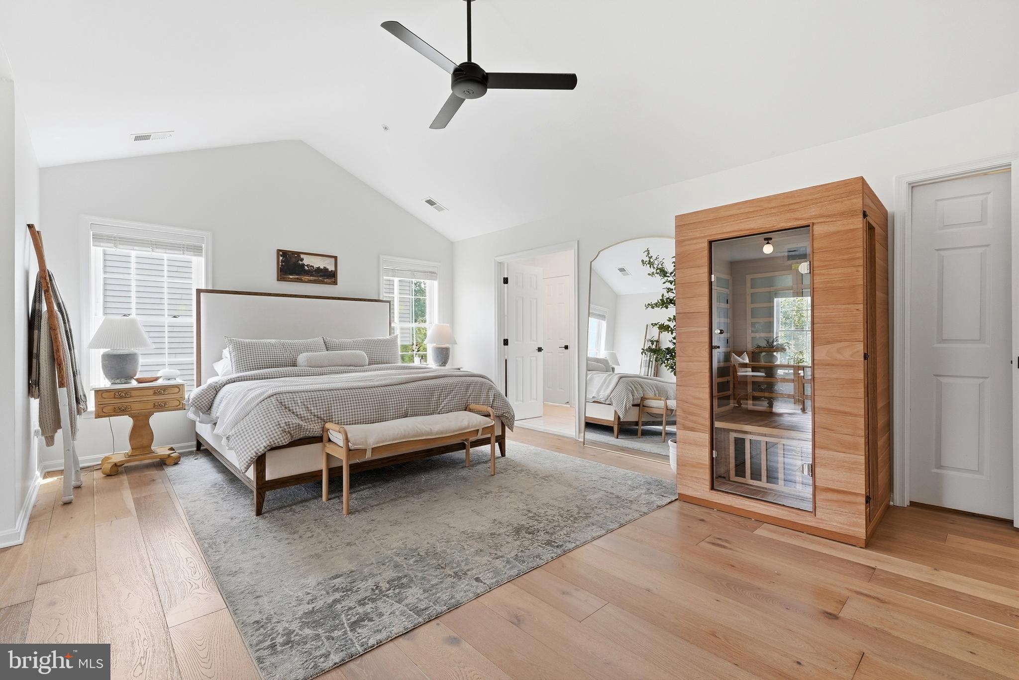 ROYAL OAKS - Residential