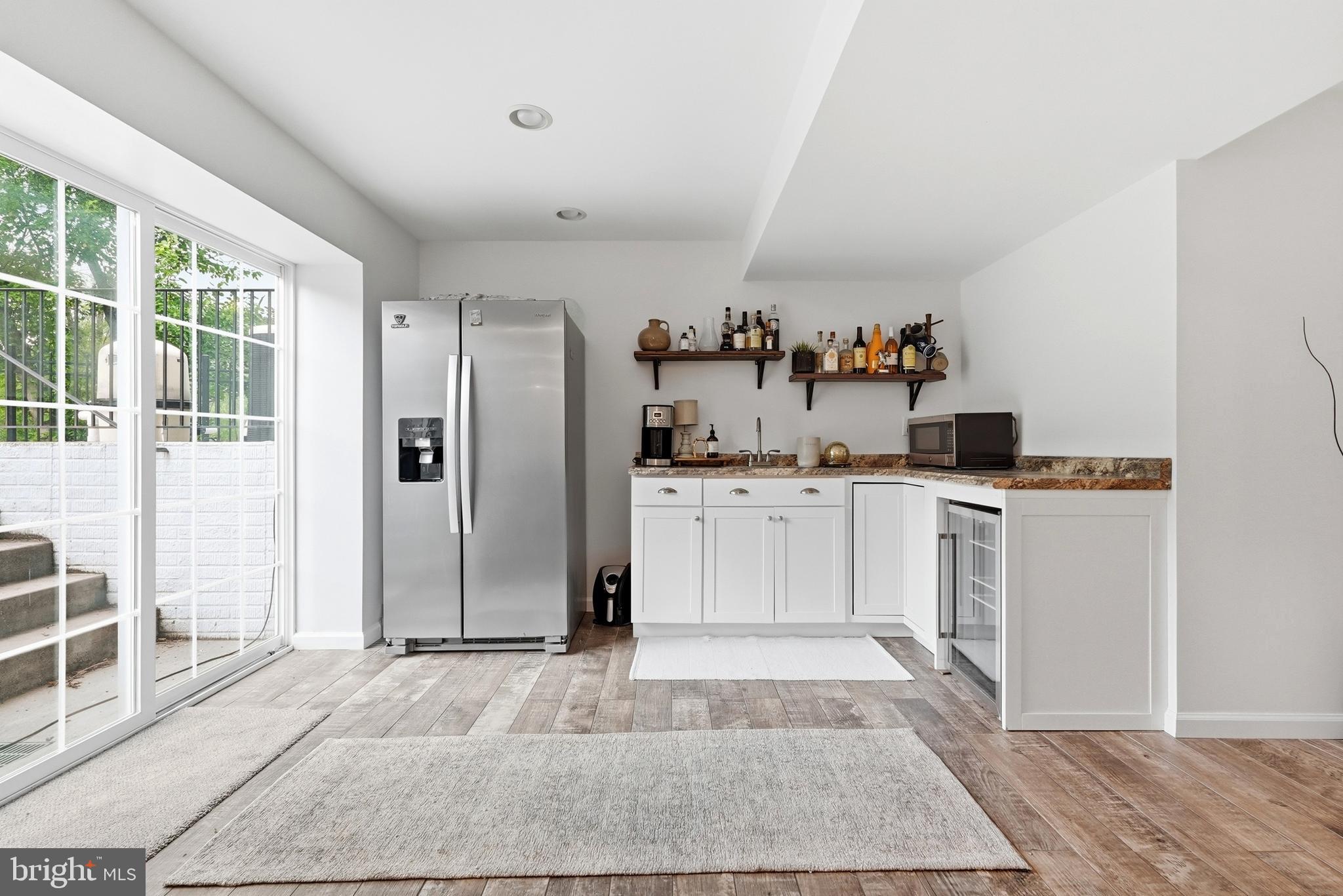 ROYAL OAKS - Residential