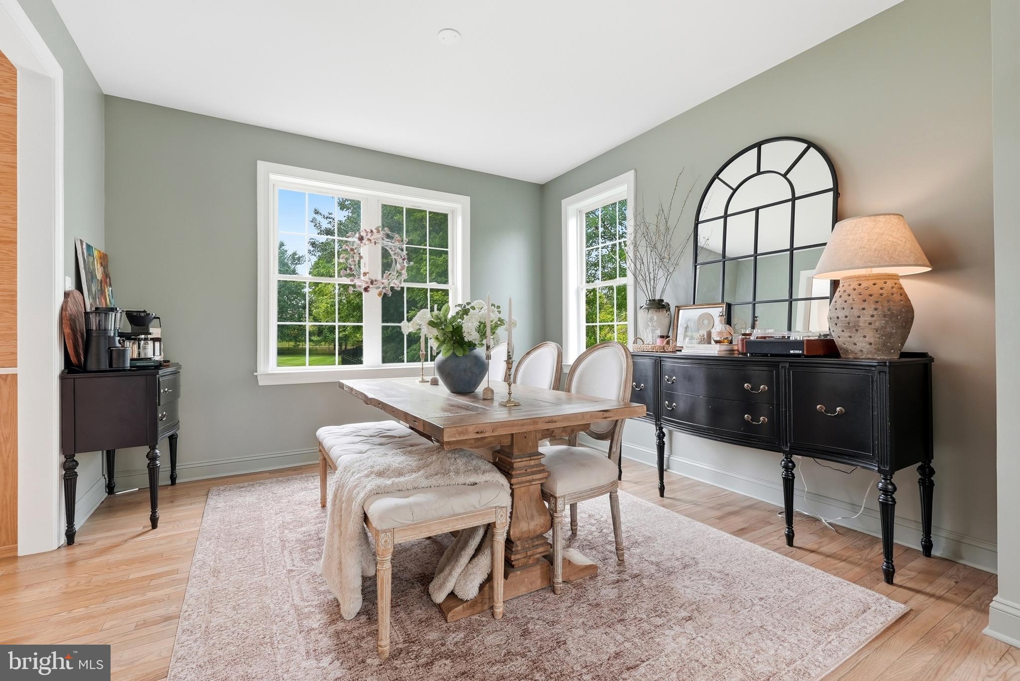 ROYAL OAKS - Residential