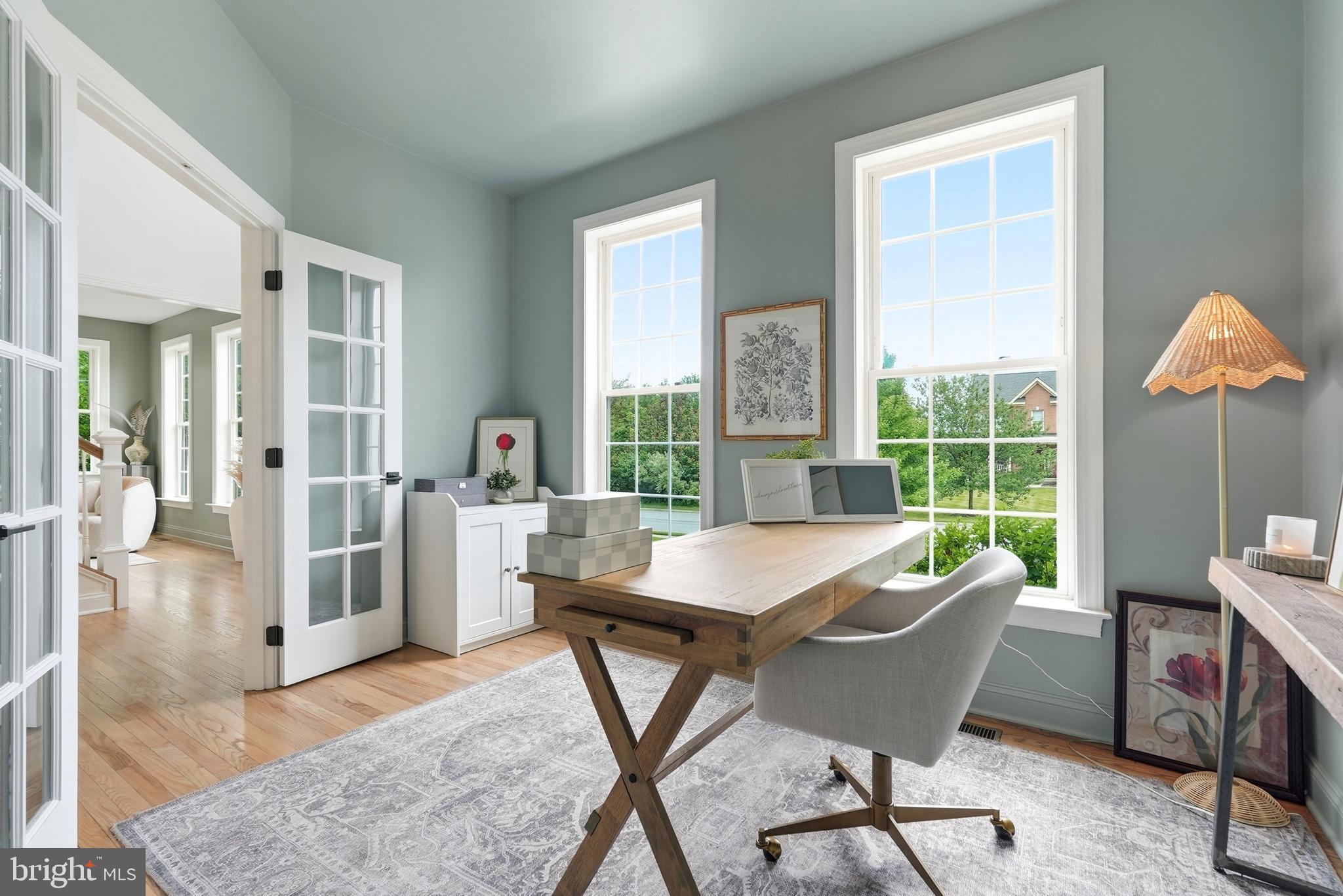ROYAL OAKS - Residential