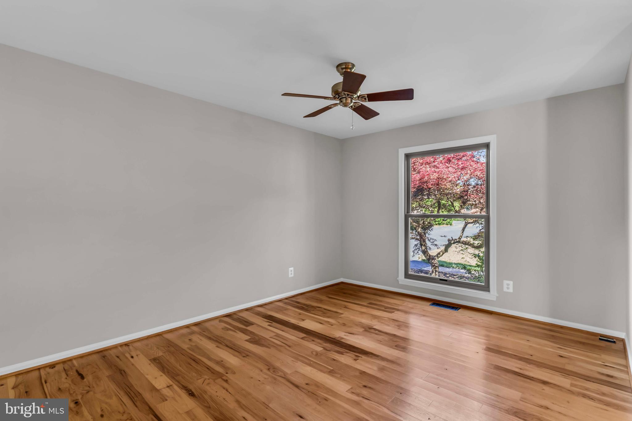 WARRENTON LAKES - Residential