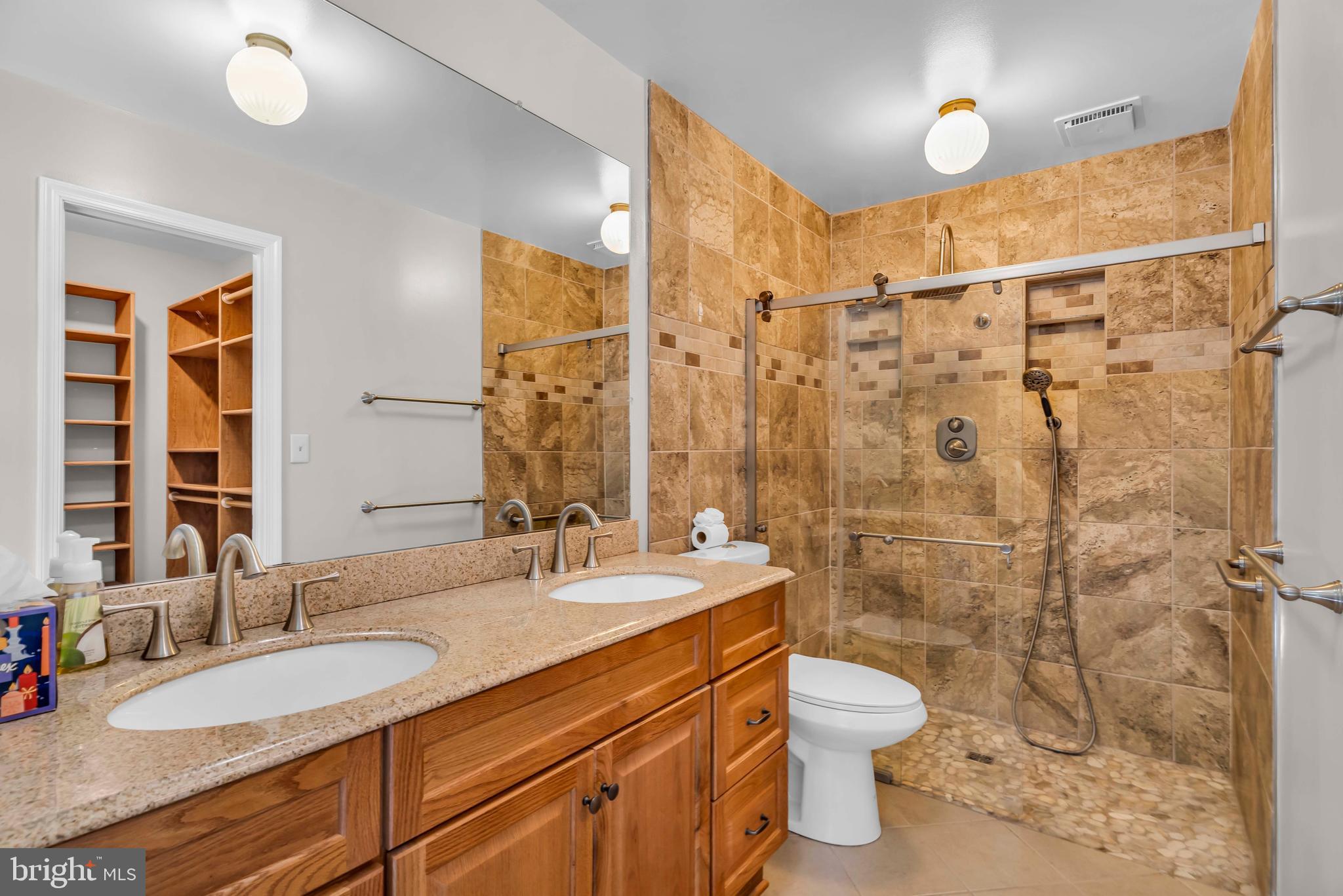 WARRENTON LAKES - Residential