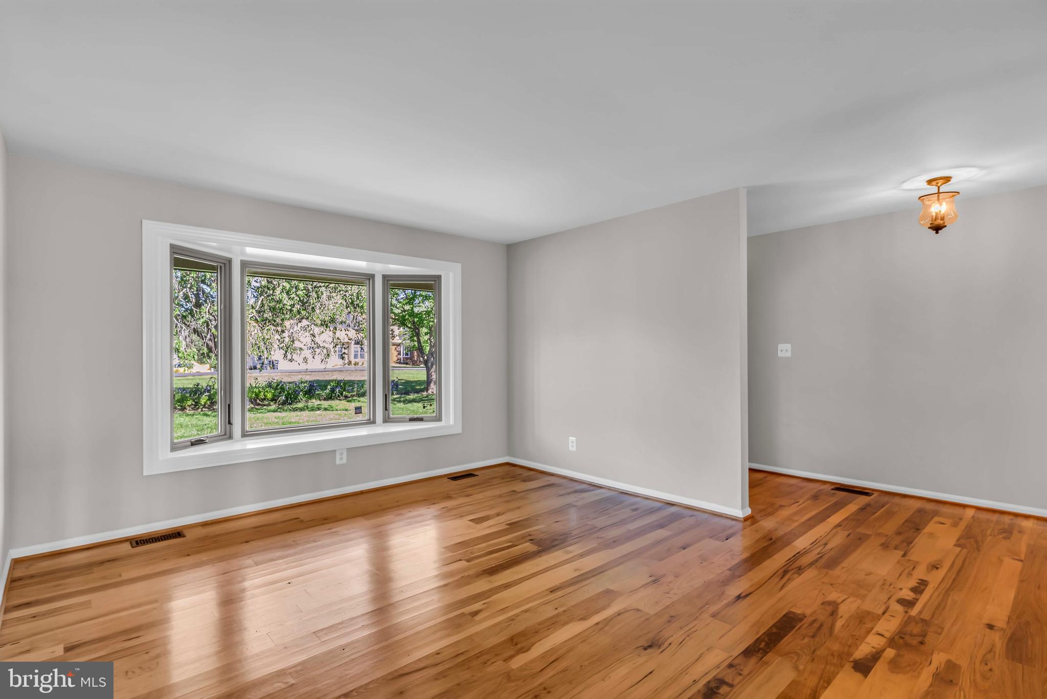 WARRENTON LAKES - Residential