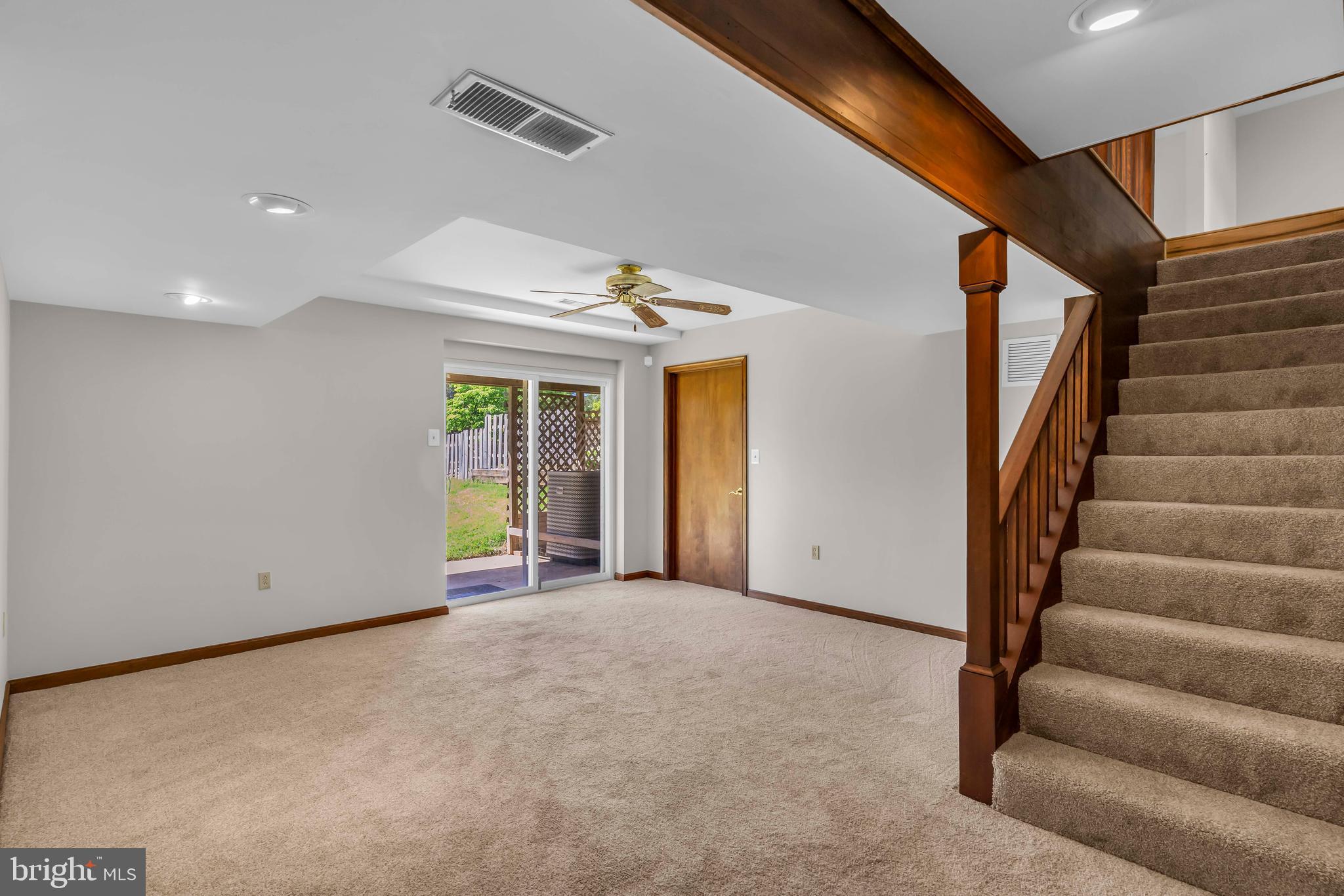 WARRENTON LAKES - Residential
