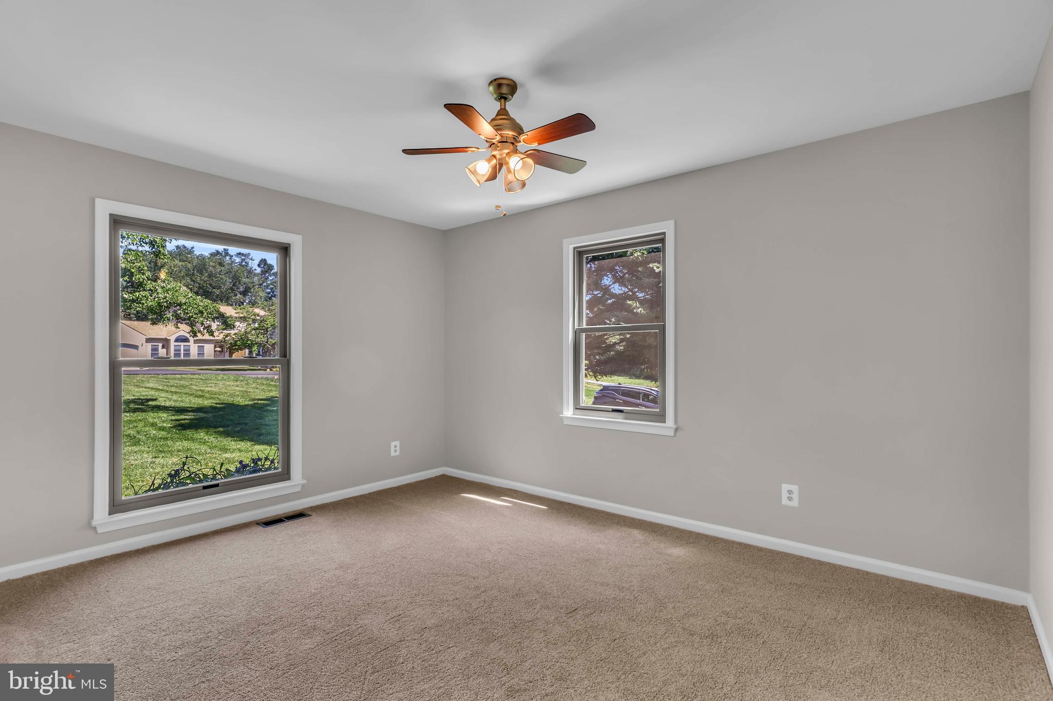 WARRENTON LAKES - Residential