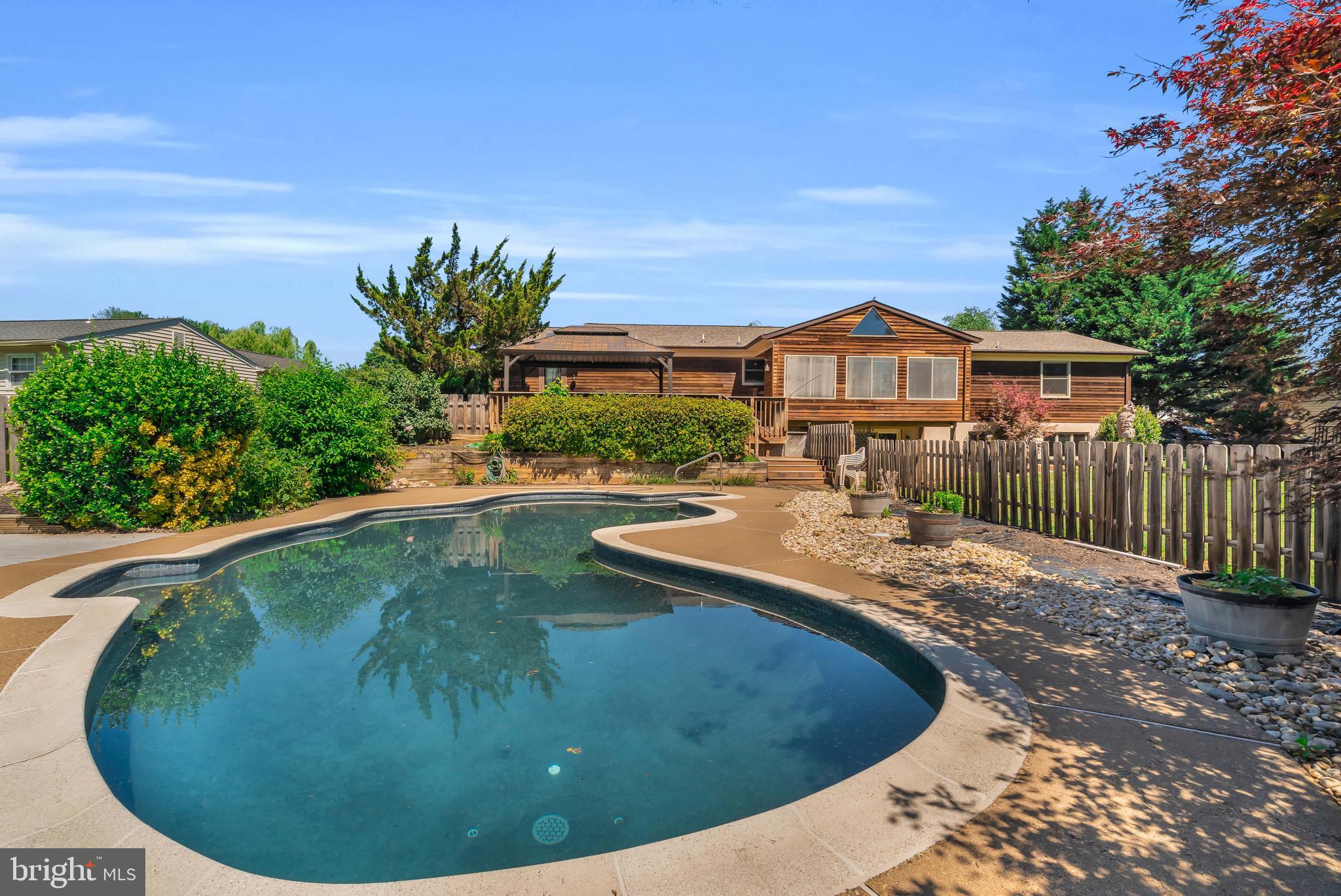 WARRENTON LAKES - Residential