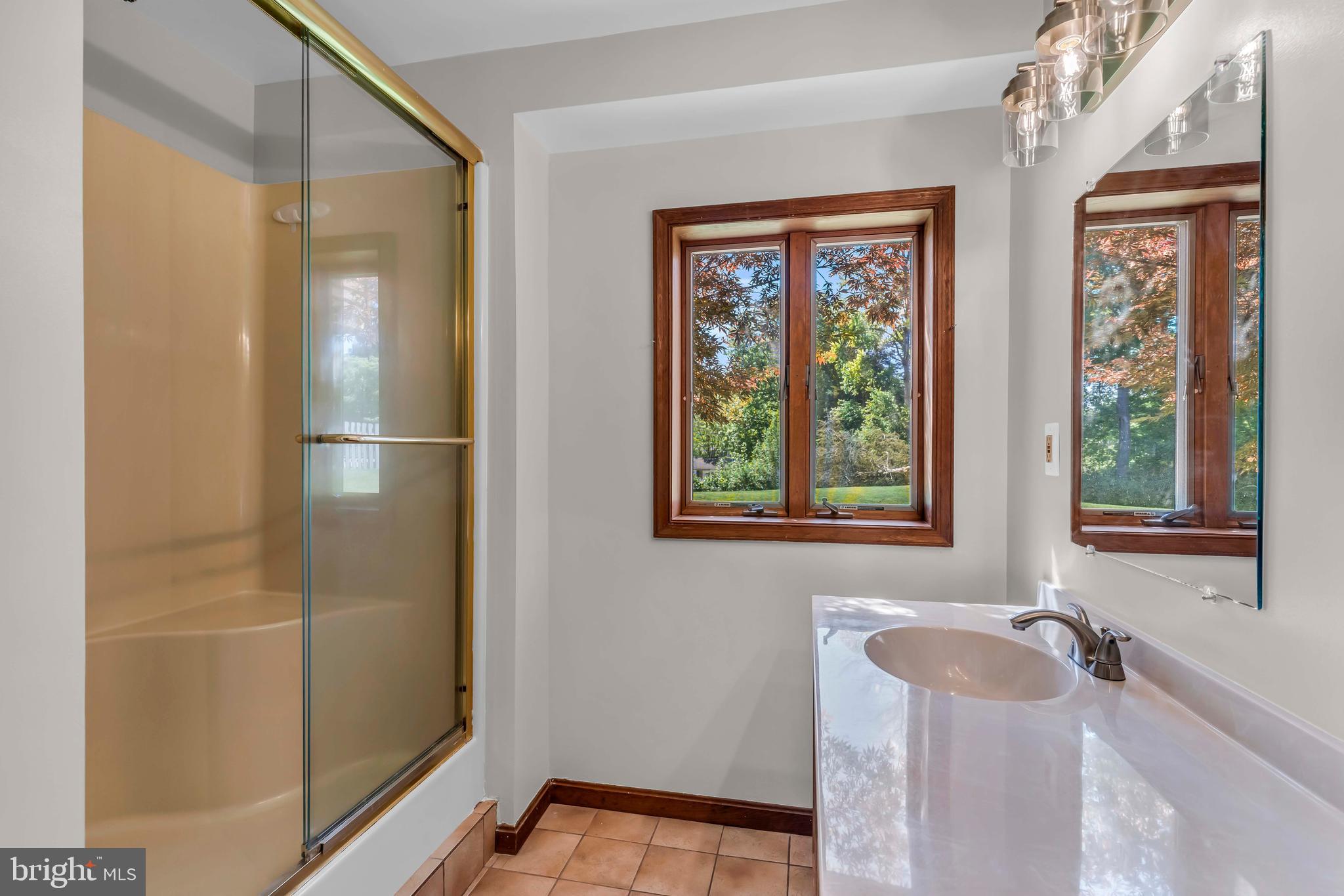 WARRENTON LAKES - Residential