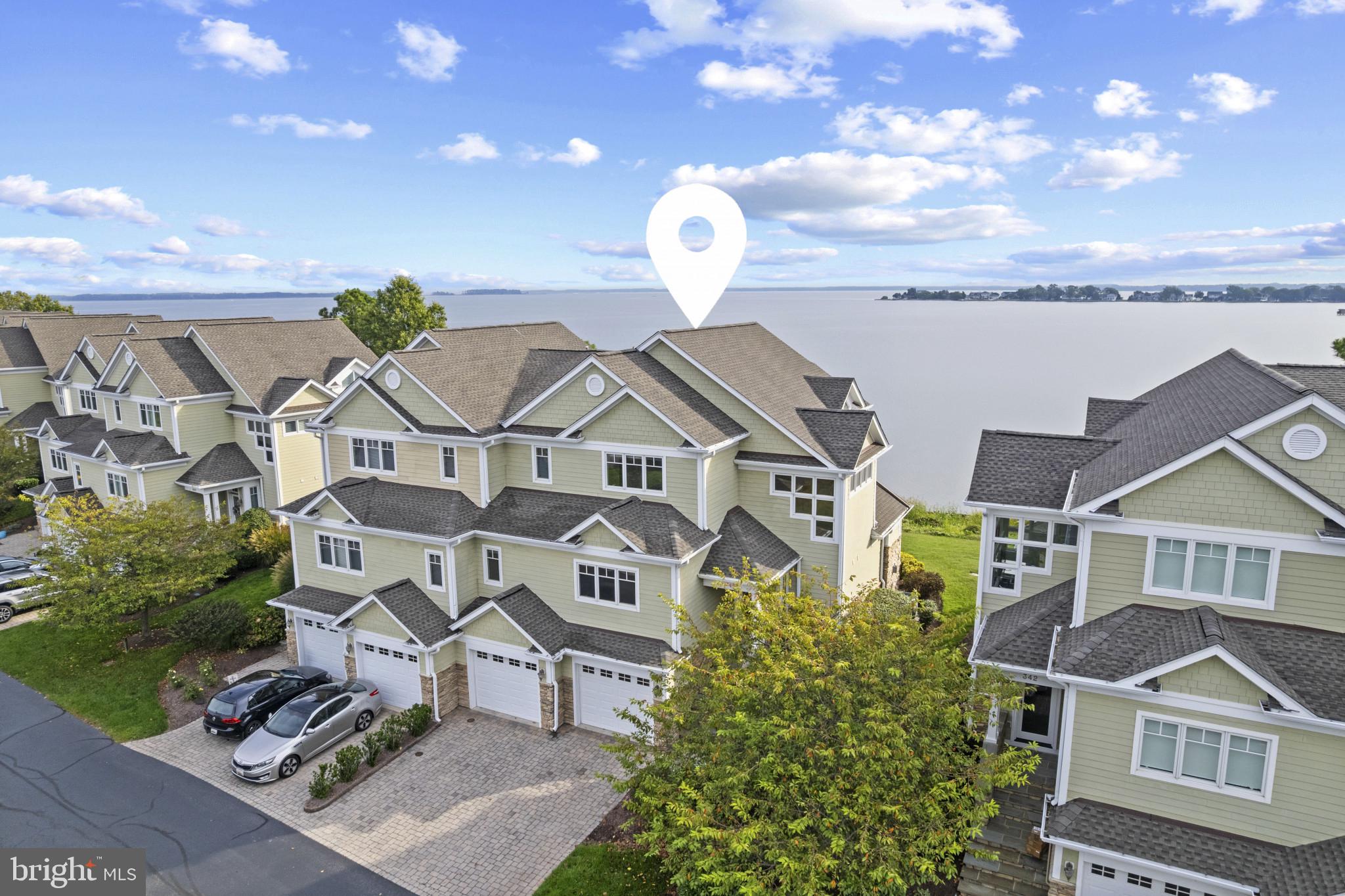 NARROWS POINTE - Residential