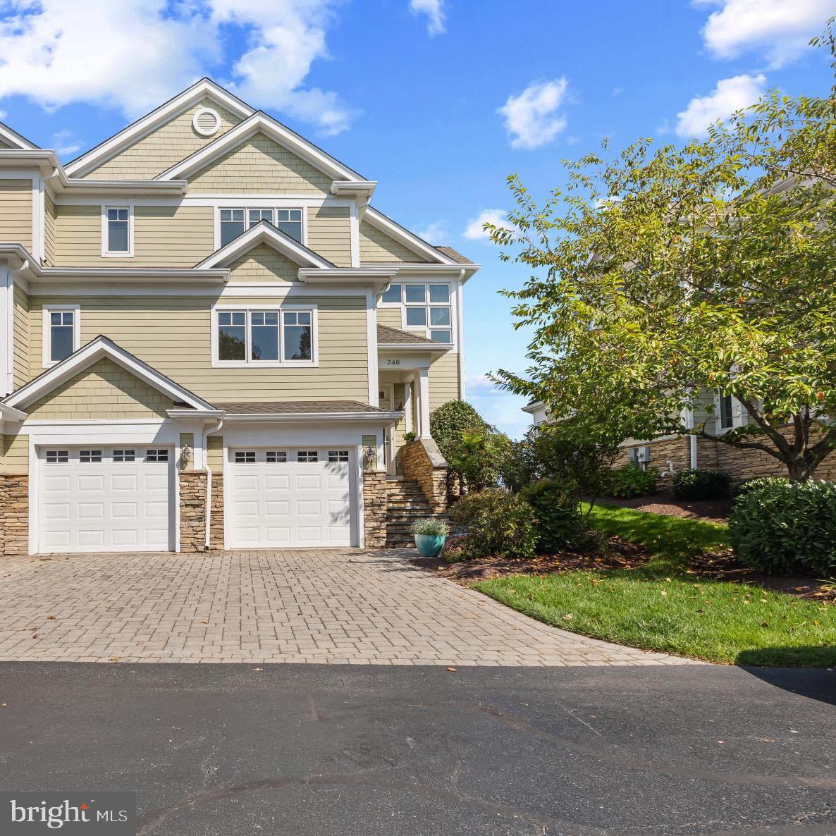 NARROWS POINTE - Residential