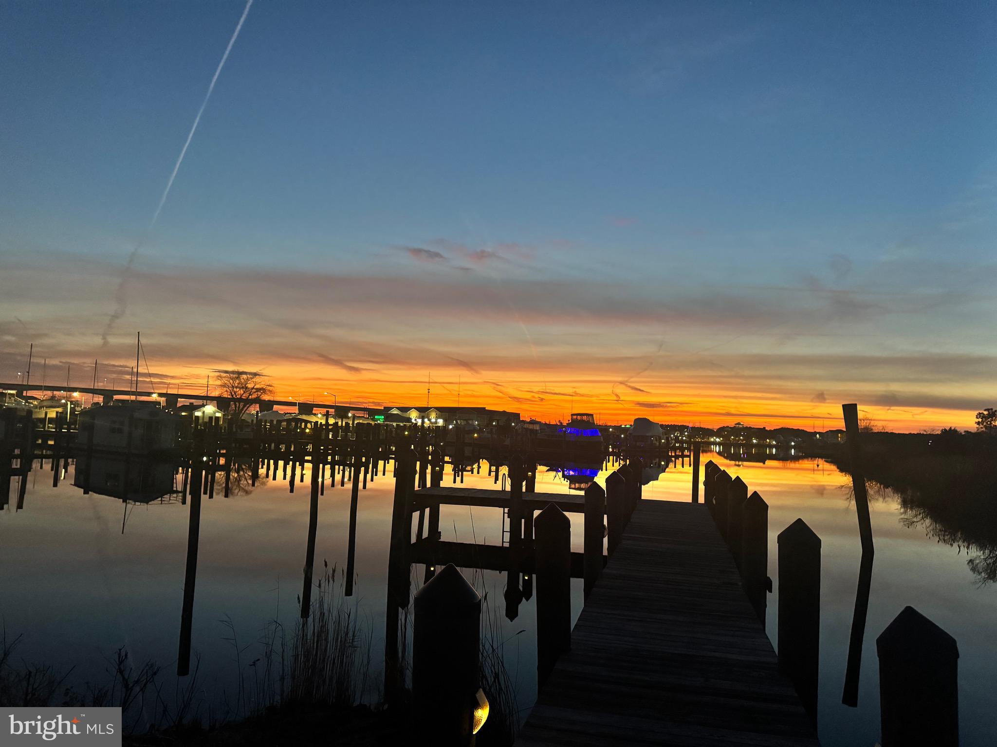 NARROWS POINTE - Residential