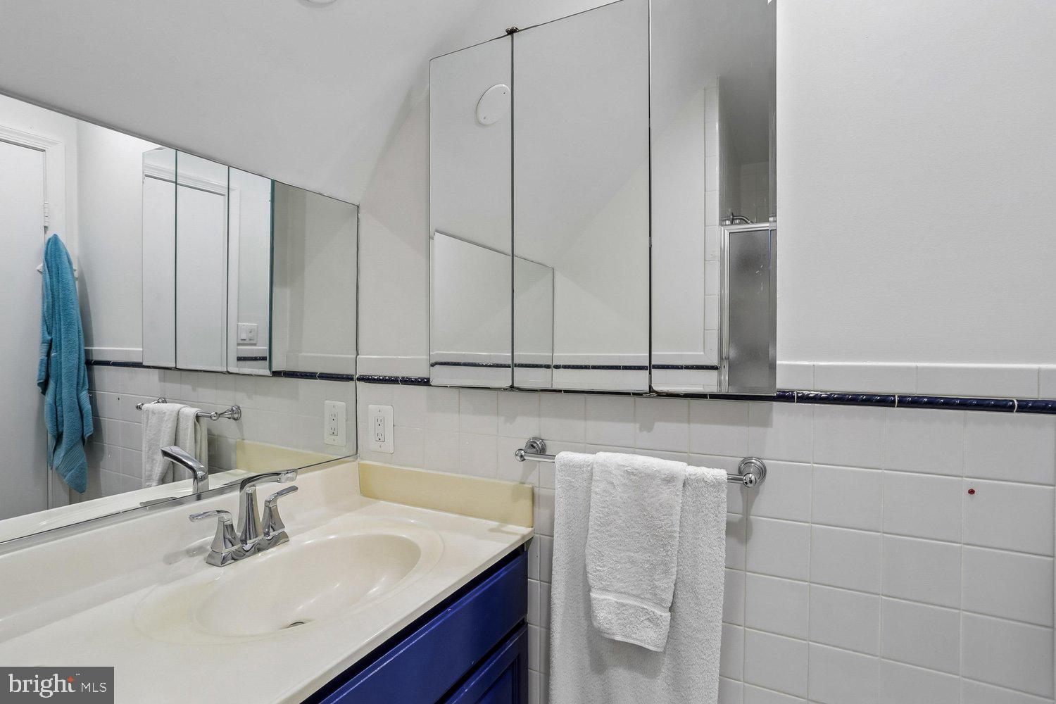 WILLERBURN ACRES - Residential
