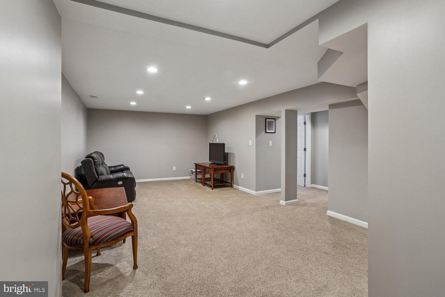 WILLERBURN ACRES - Residential