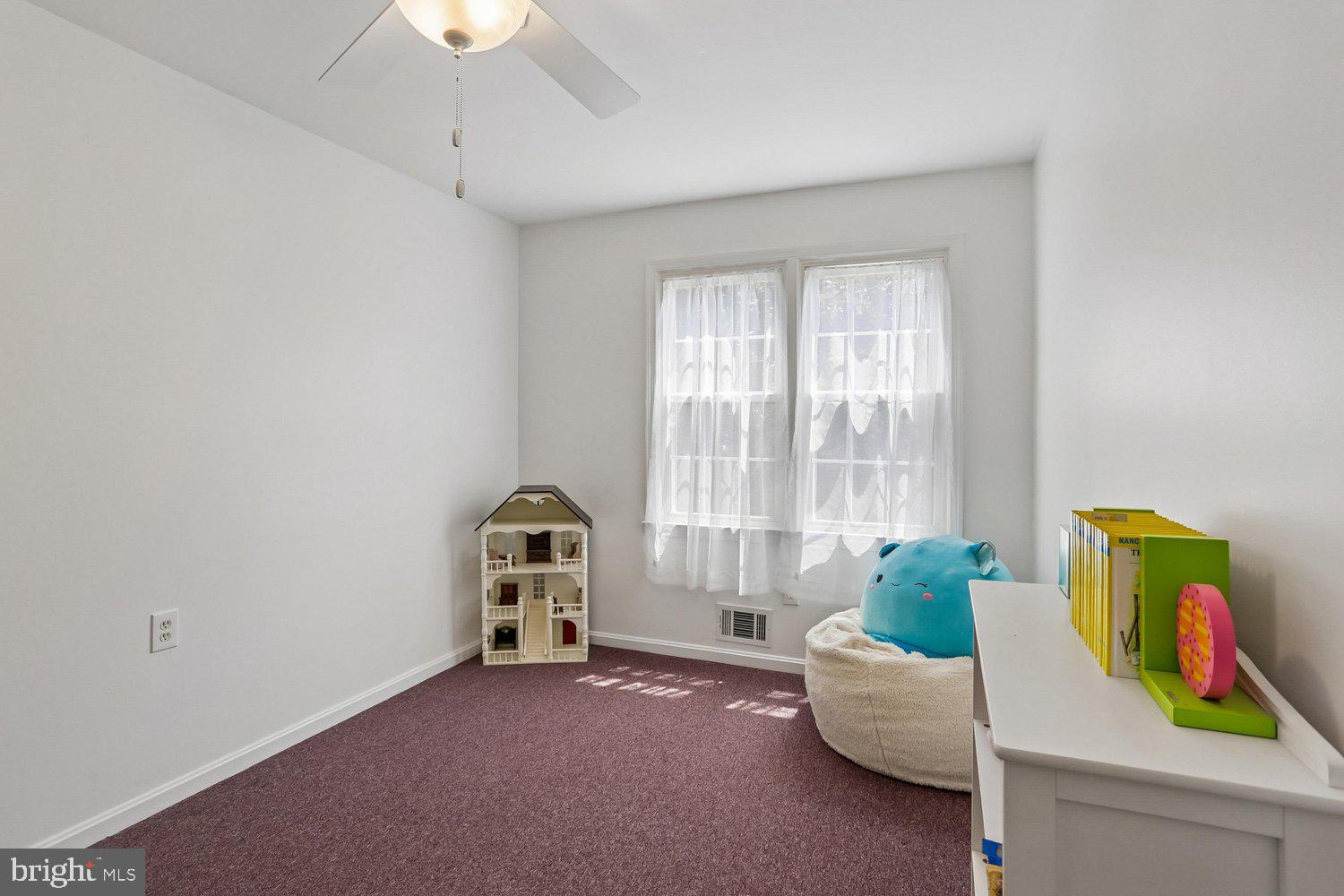 WILLERBURN ACRES - Residential