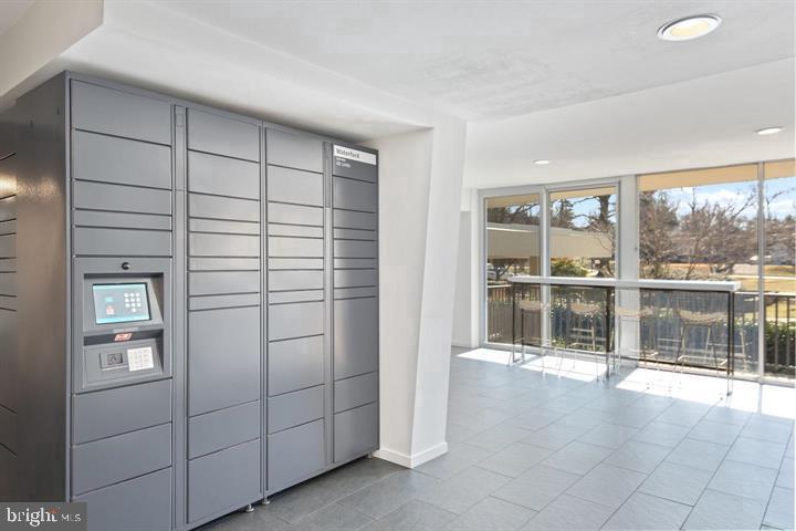 THE WATERFORD - Residential