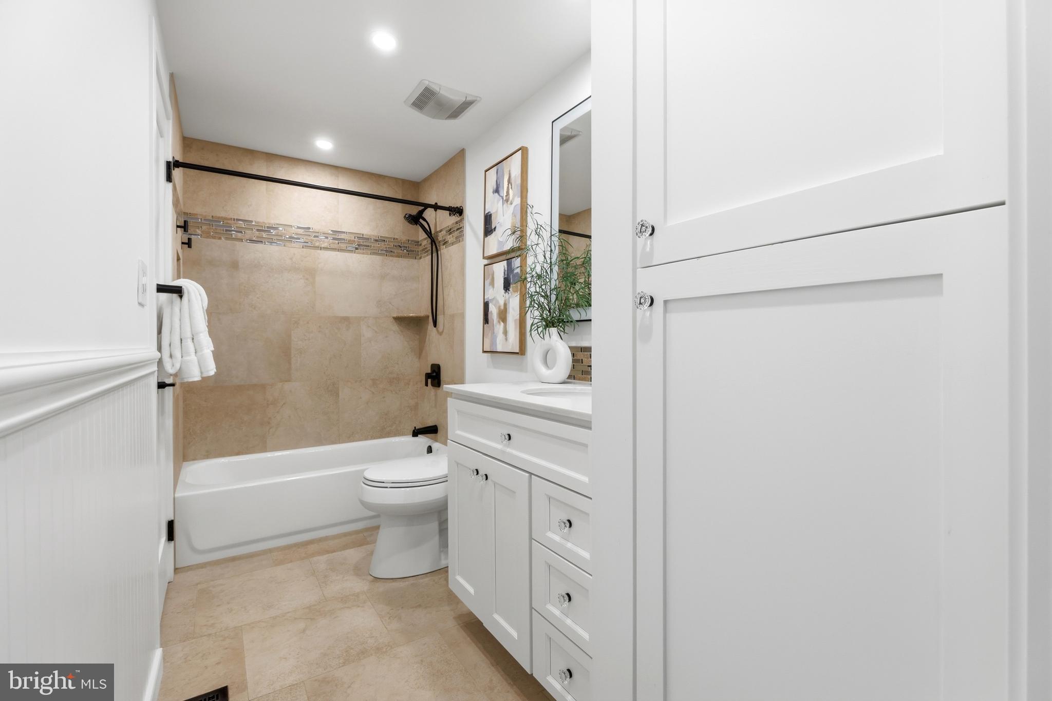 THOMPSONS PURCHASE - Residential