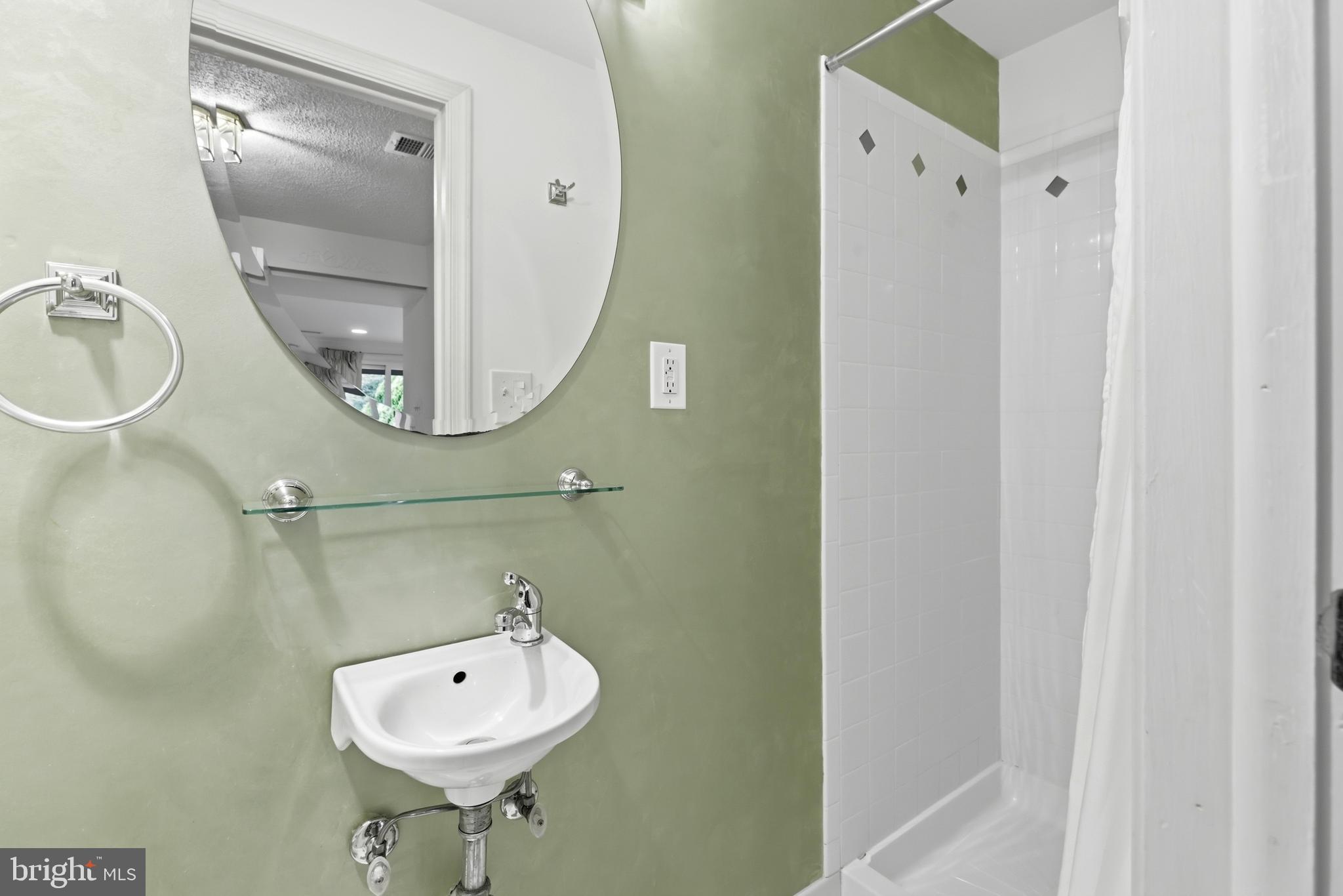 THOMPSONS PURCHASE - Residential