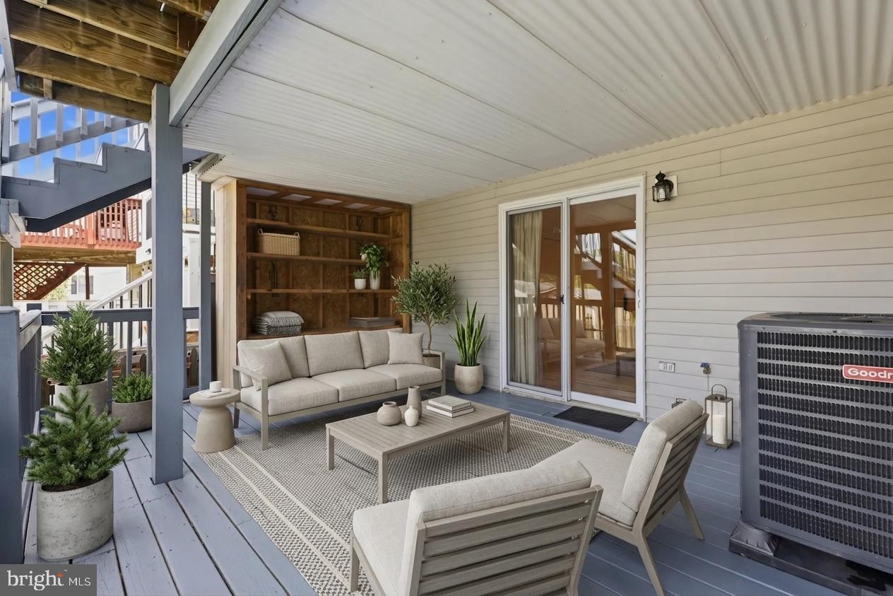 THOMPSONS PURCHASE - Residential