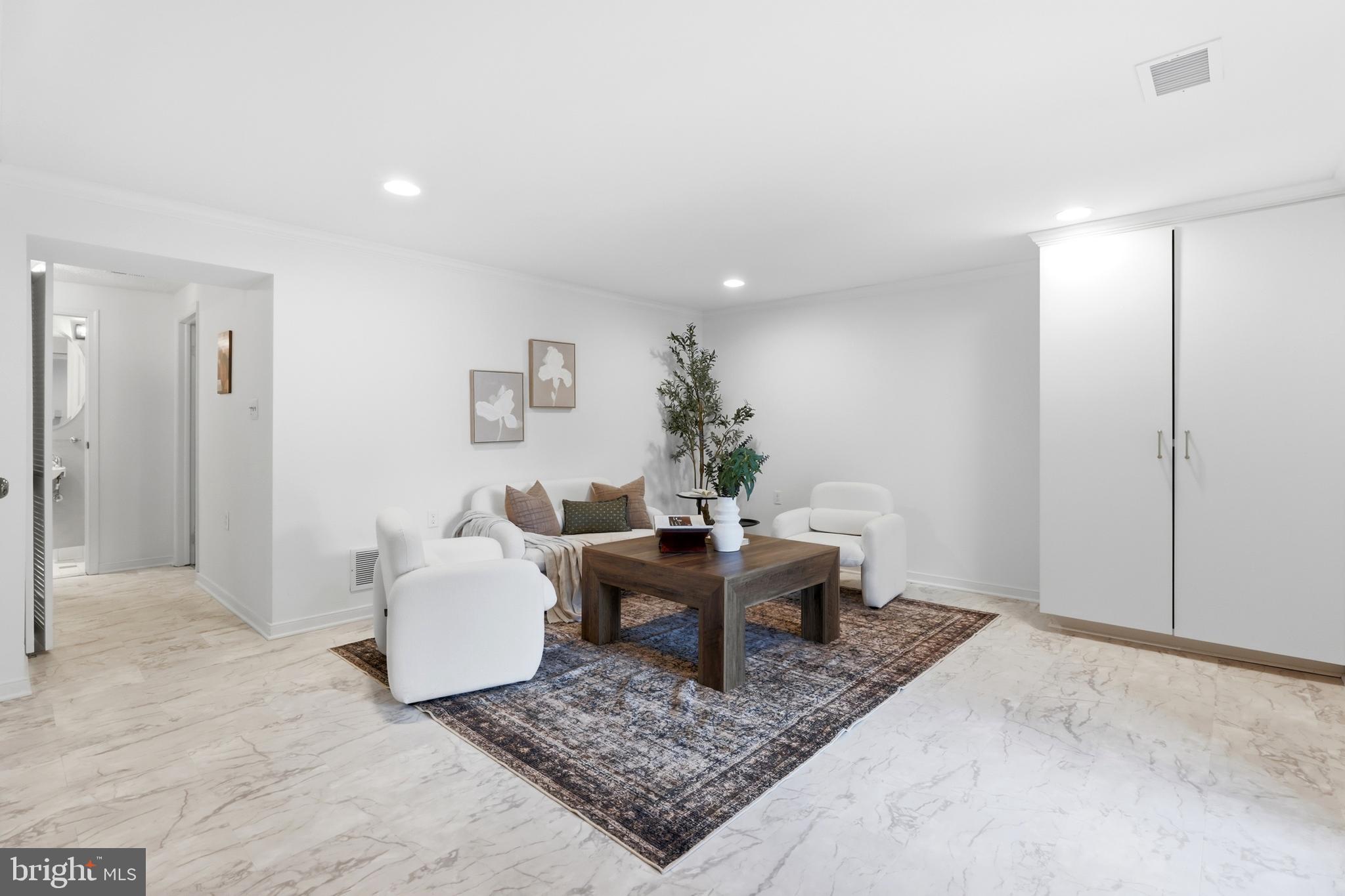 THOMPSONS PURCHASE - Residential